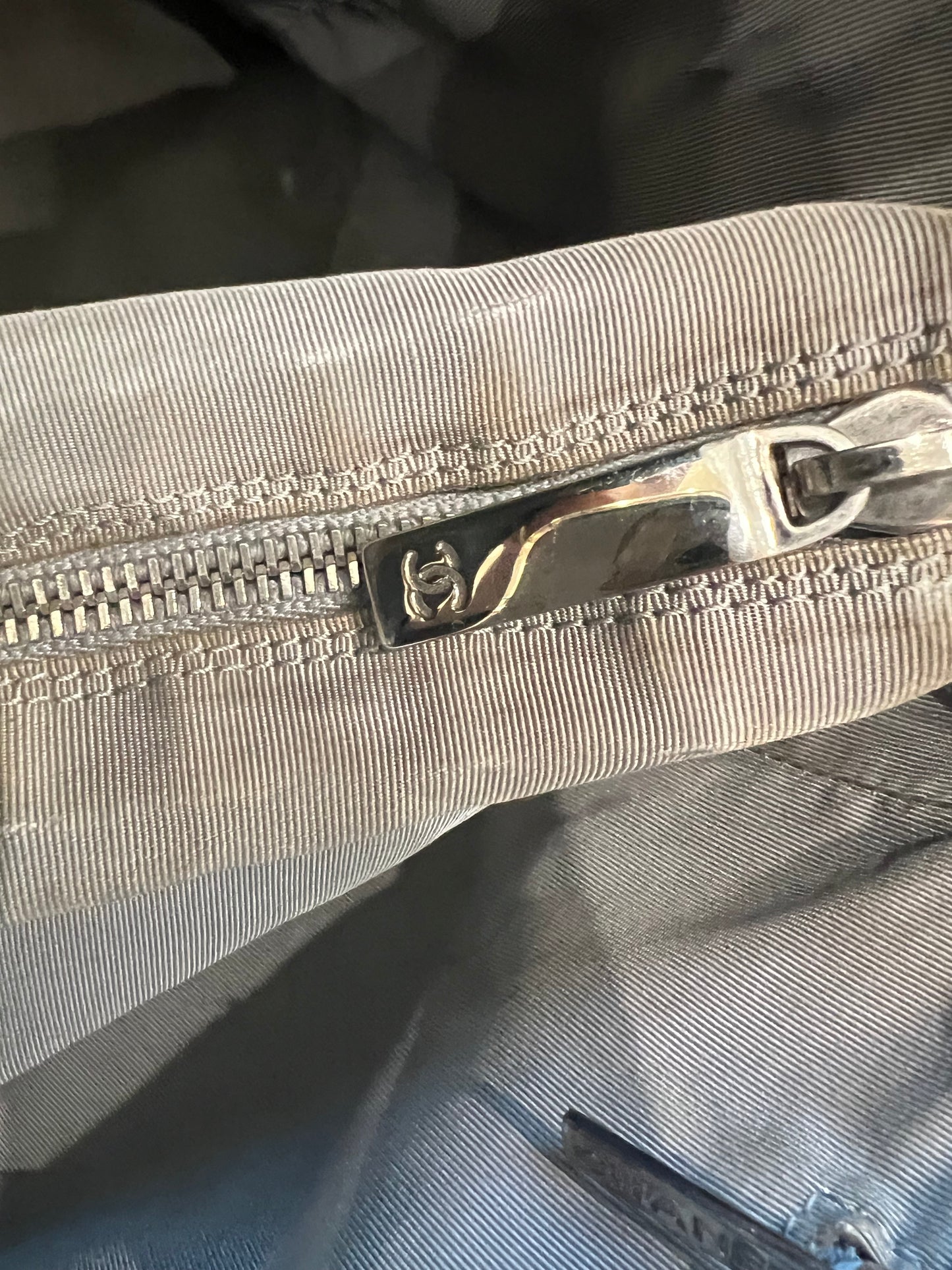 CHANEL Executive Cerf Tote