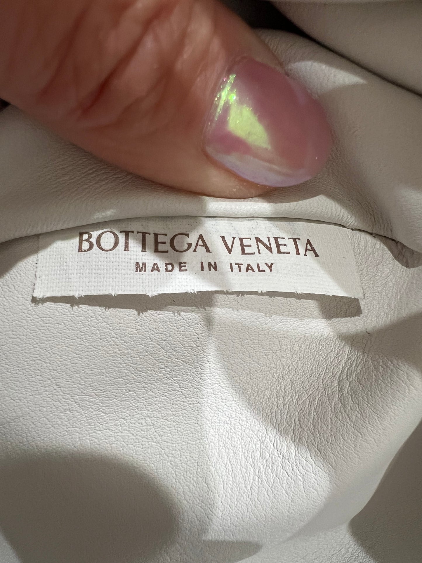 Bottega Veneta white chain pouch