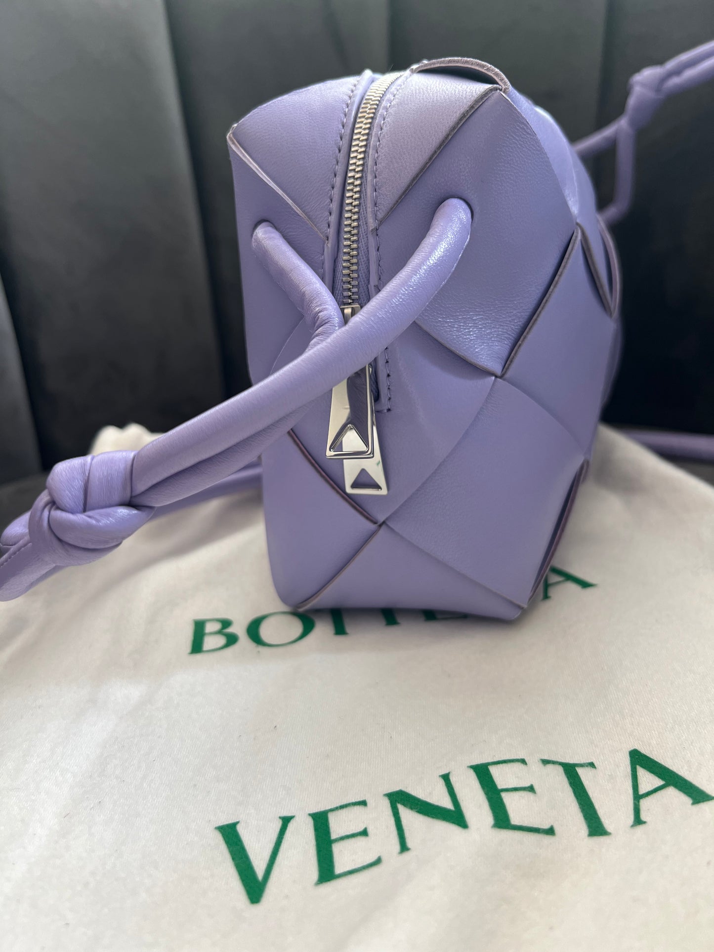 Bottega Veneta Intrecciato Cassette Camera Bag in Wisteria