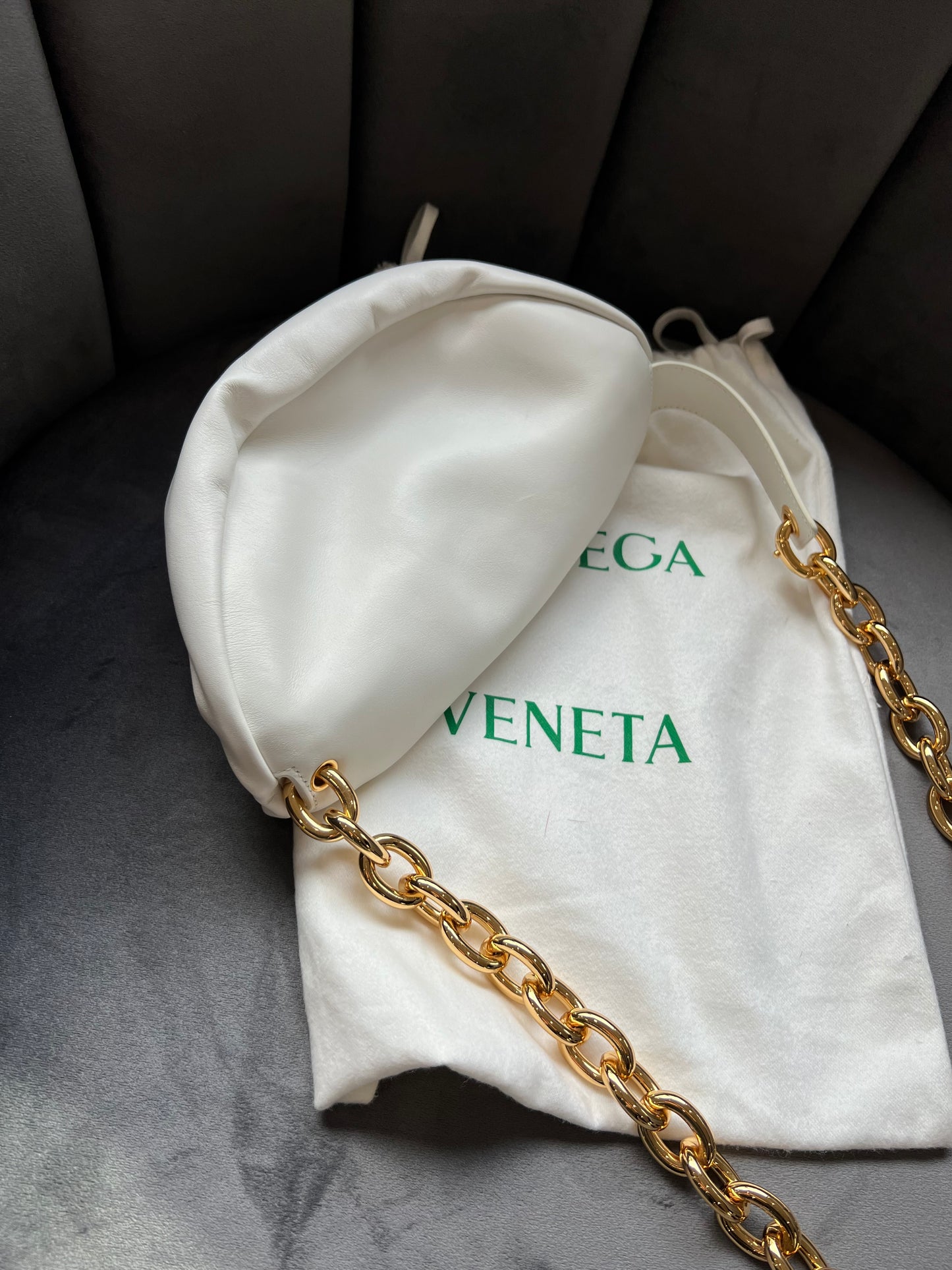 Bottega Veneta white chain pouch