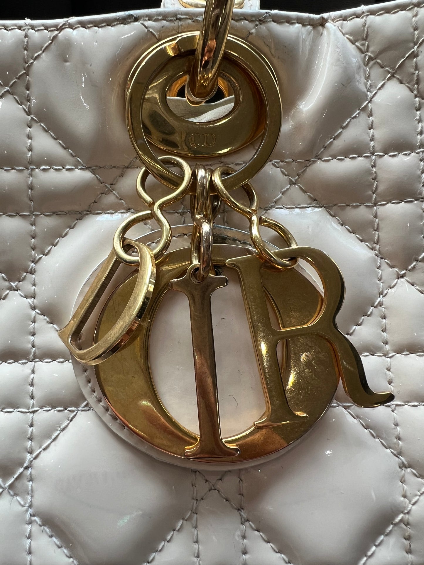 CHRISTIAN DIOR Patent Cannage Large Lady Dior Ivory
