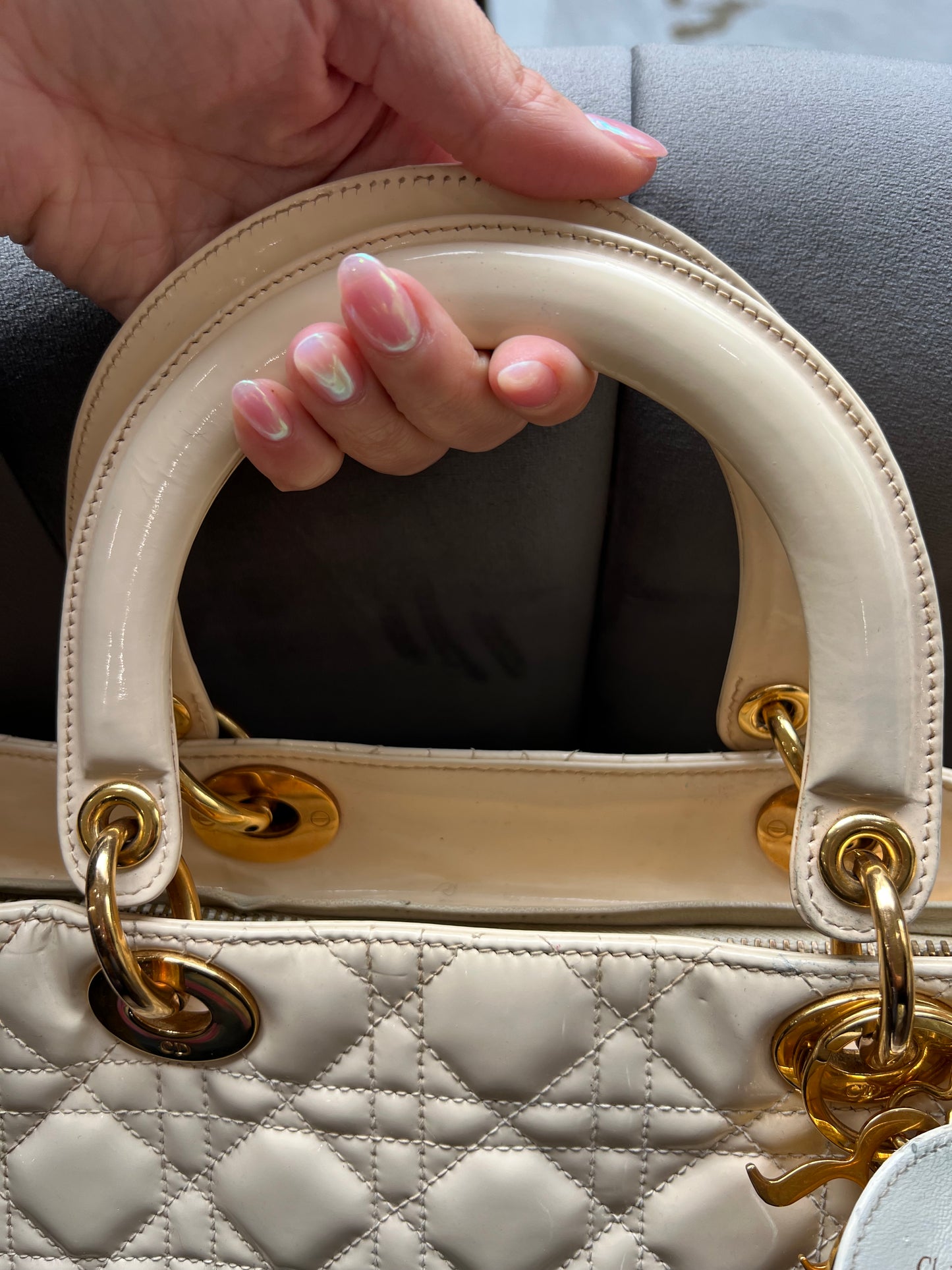 CHRISTIAN DIOR Patent Cannage Large Lady Dior Ivory