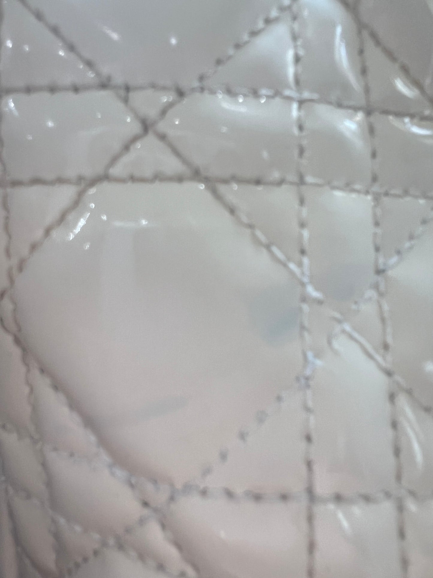 CHRISTIAN DIOR Patent Cannage Large Lady Dior Ivory