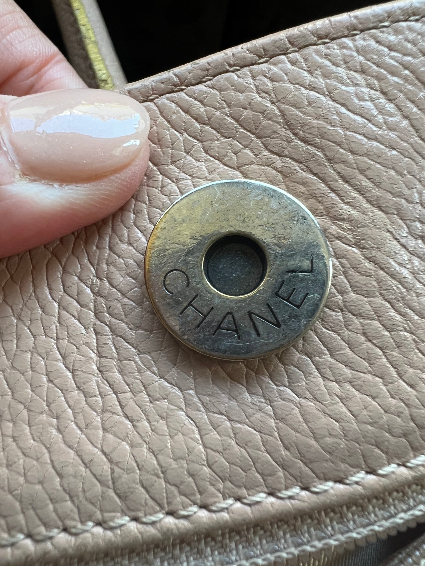 Vintage Chanel Cerf Tote beige