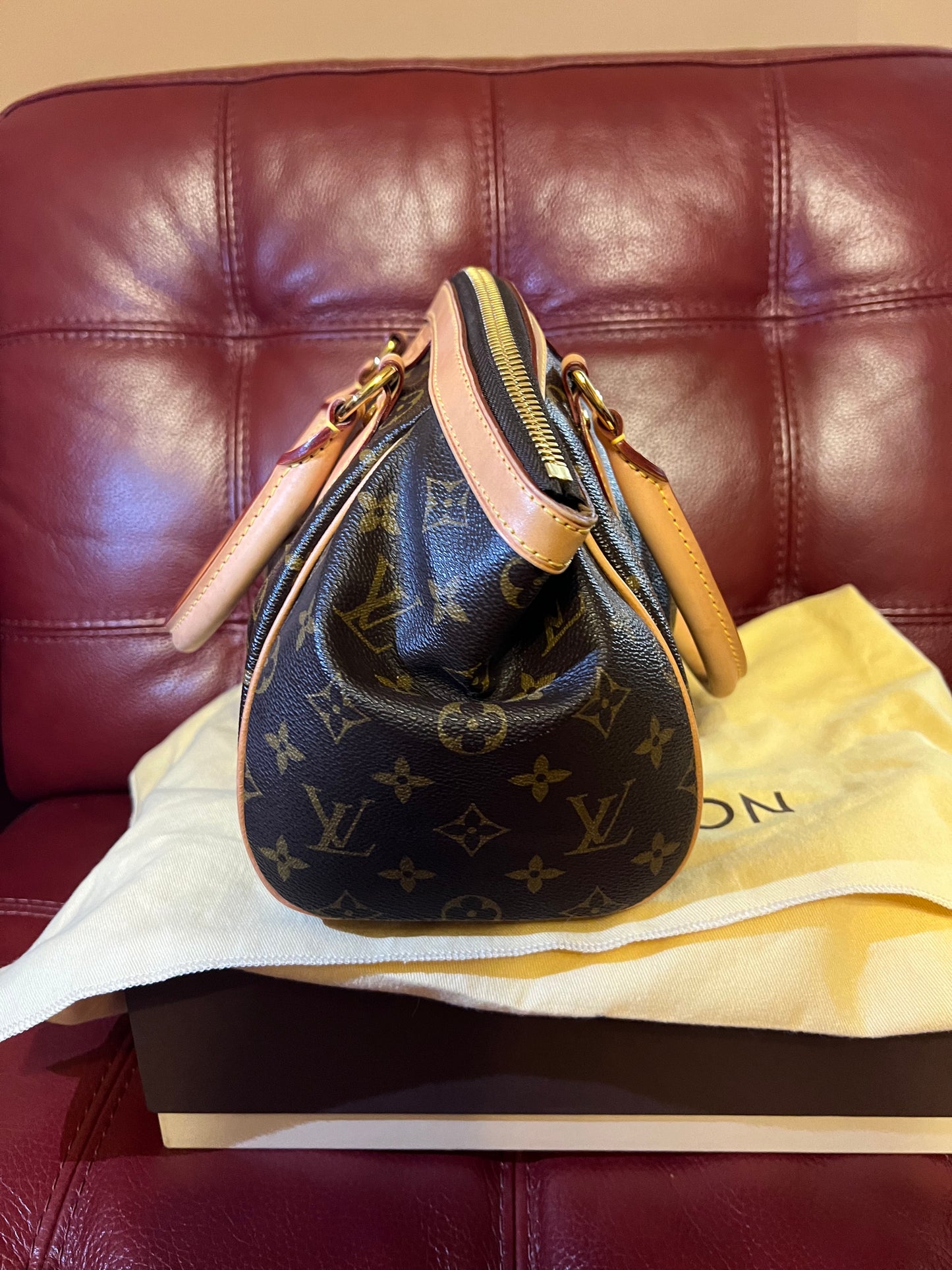 LOUIS VUITTON Monogram Tivoli PM