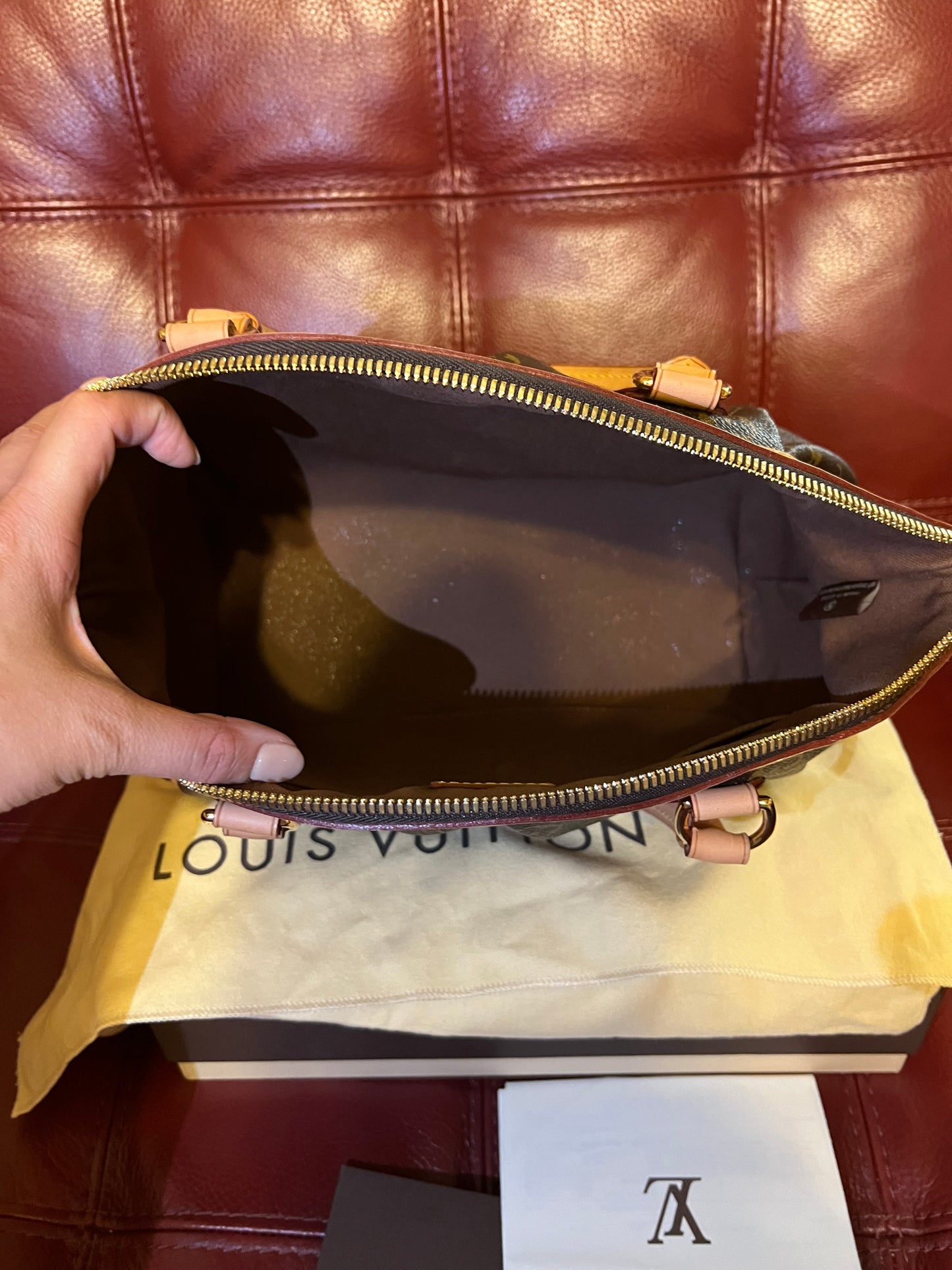 LOUIS VUITTON Monogram Tivoli PM
