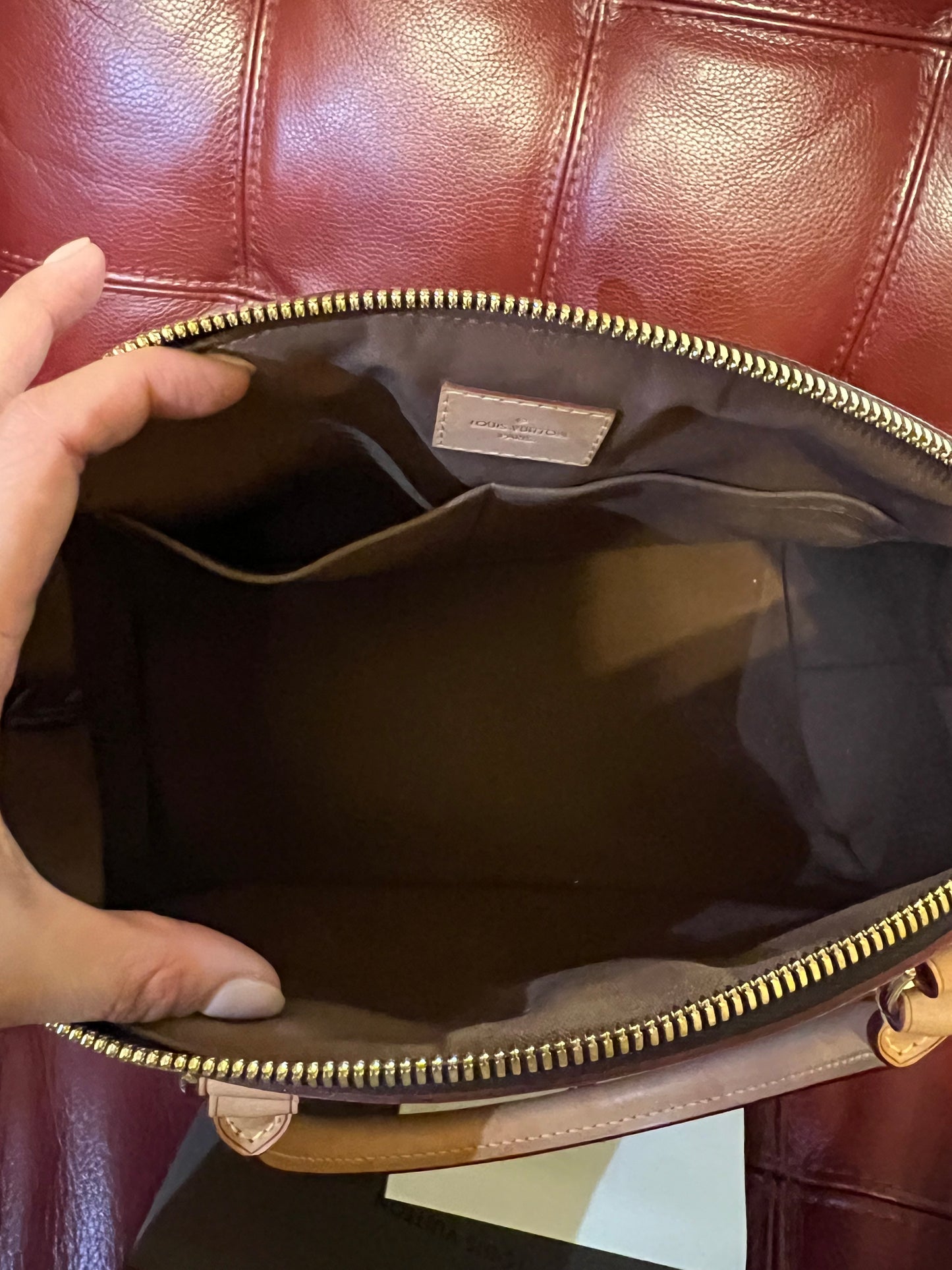 LOUIS VUITTON Monogram Tivoli PM