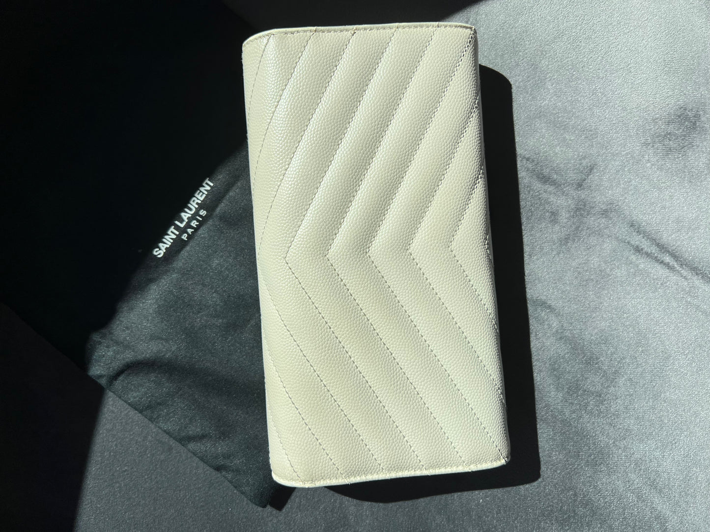 YSL Cassandre Wallet on Chain