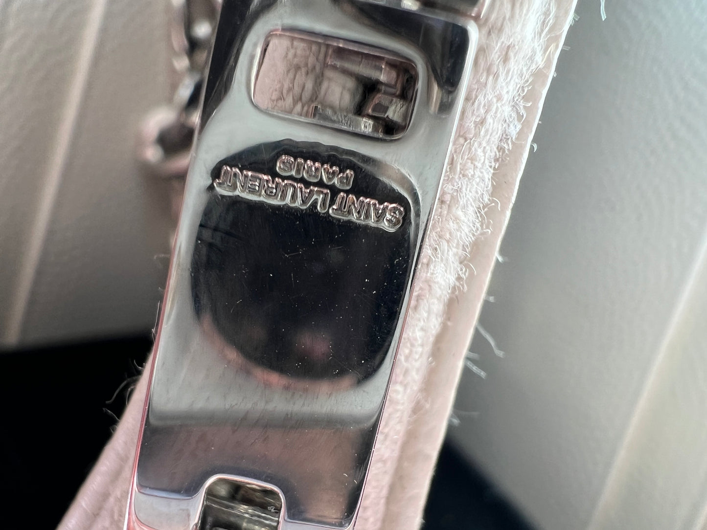 YSL Cassandre Wallet on Chain