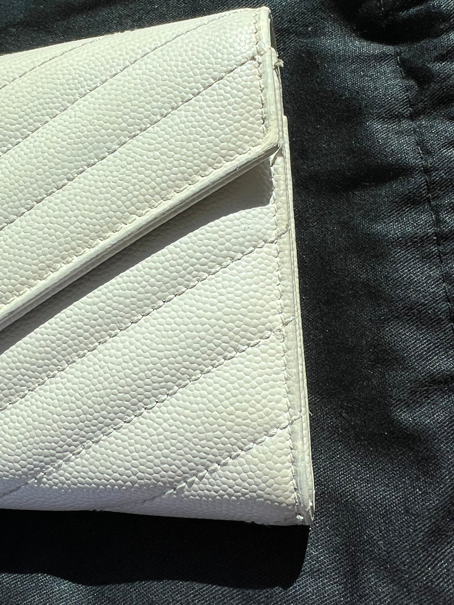 YSL Cassandre Wallet on Chain