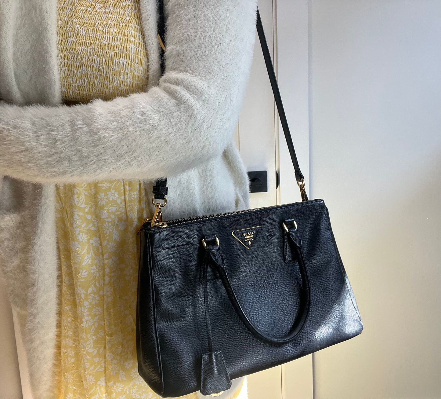 Prada saffiano galleria double zip medium