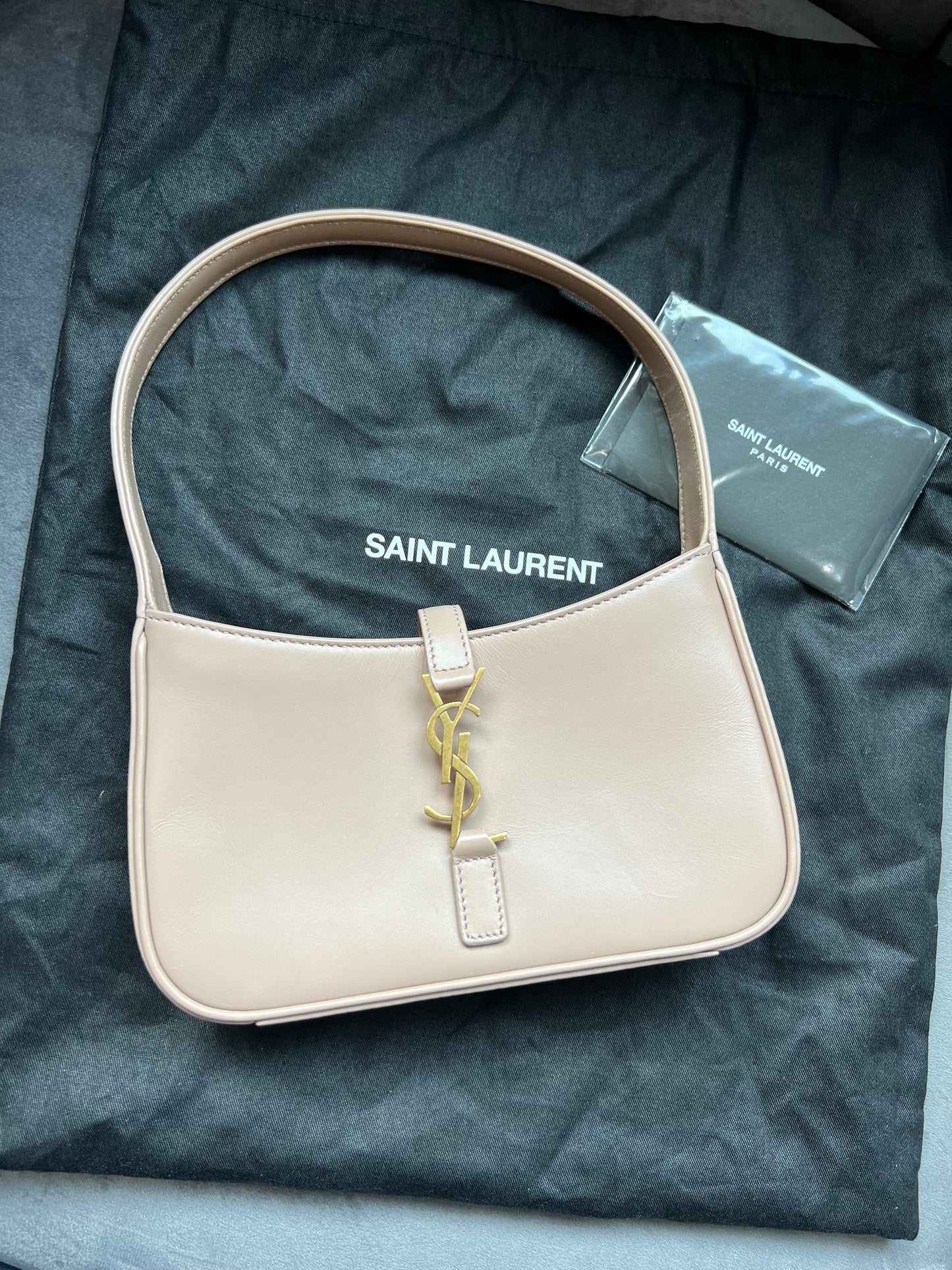 YSL Le 5 A 7 Hobo Rosy Sand