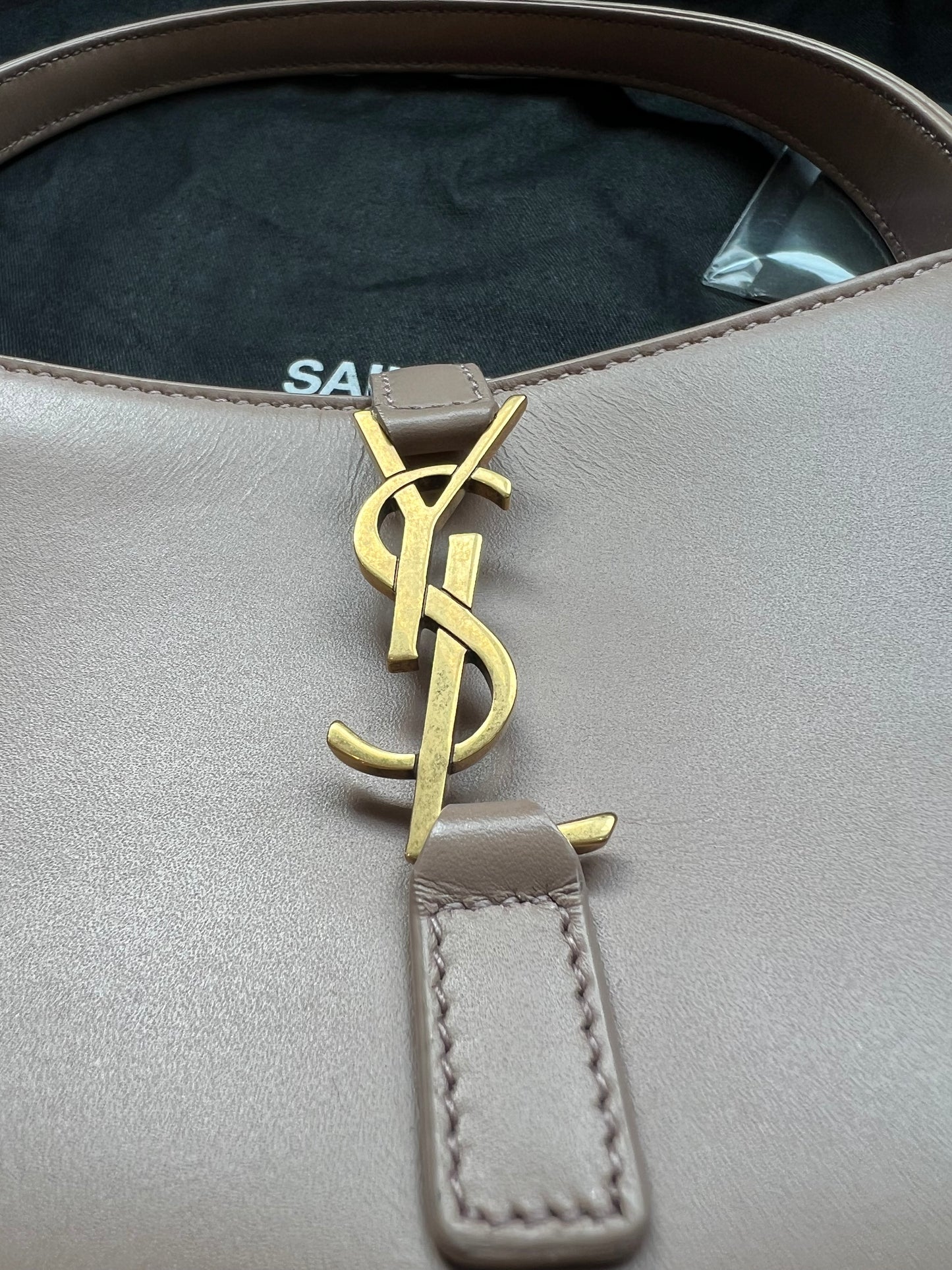 YSL Le 5 A 7 Hobo Rosy Sand