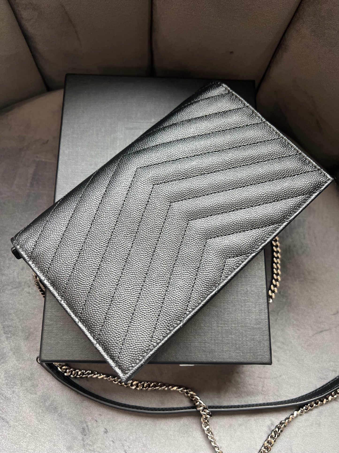 YSL cassandre envelope flap wallet on chain