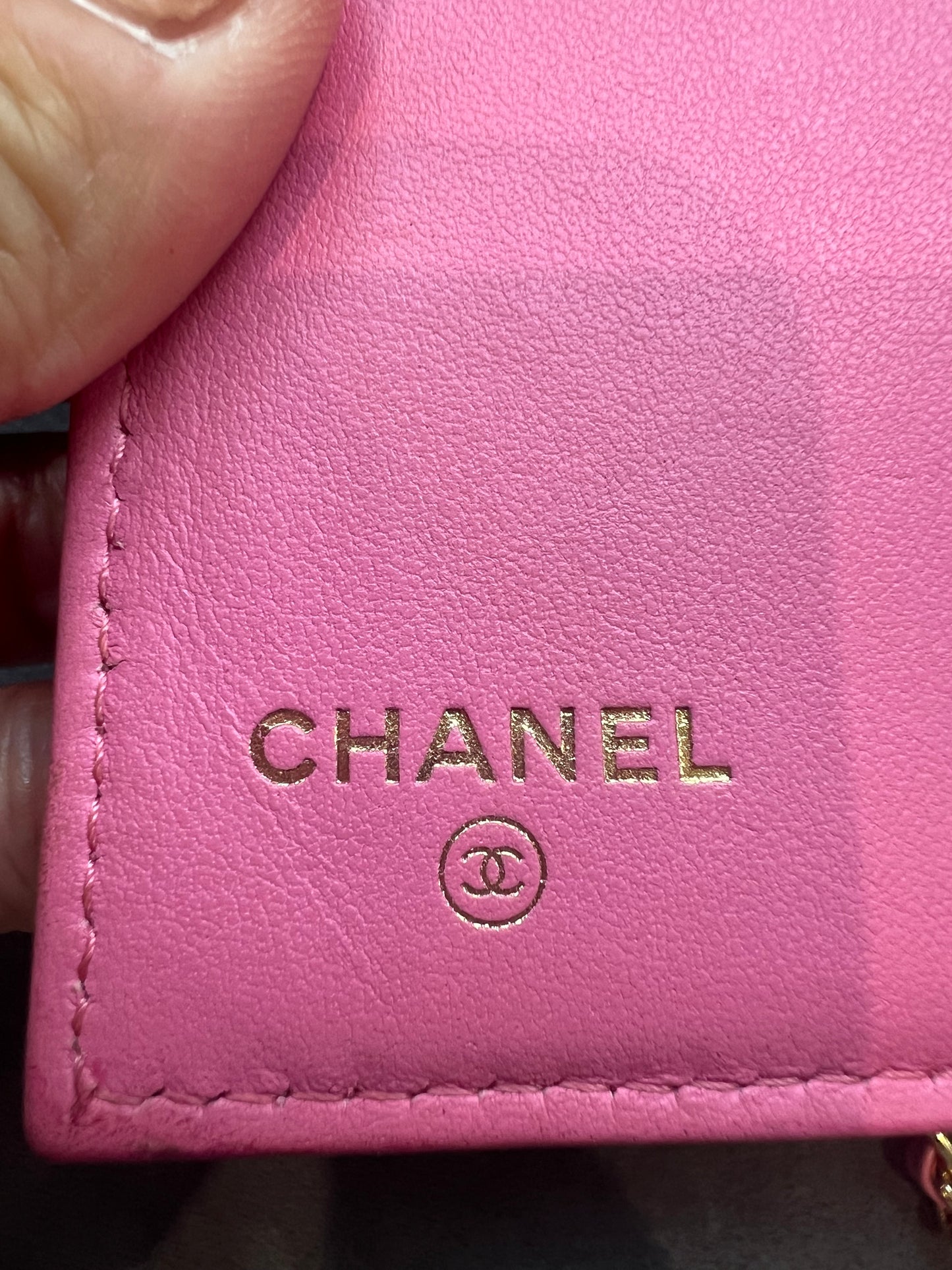 Chanel caviar mini wallet on chain