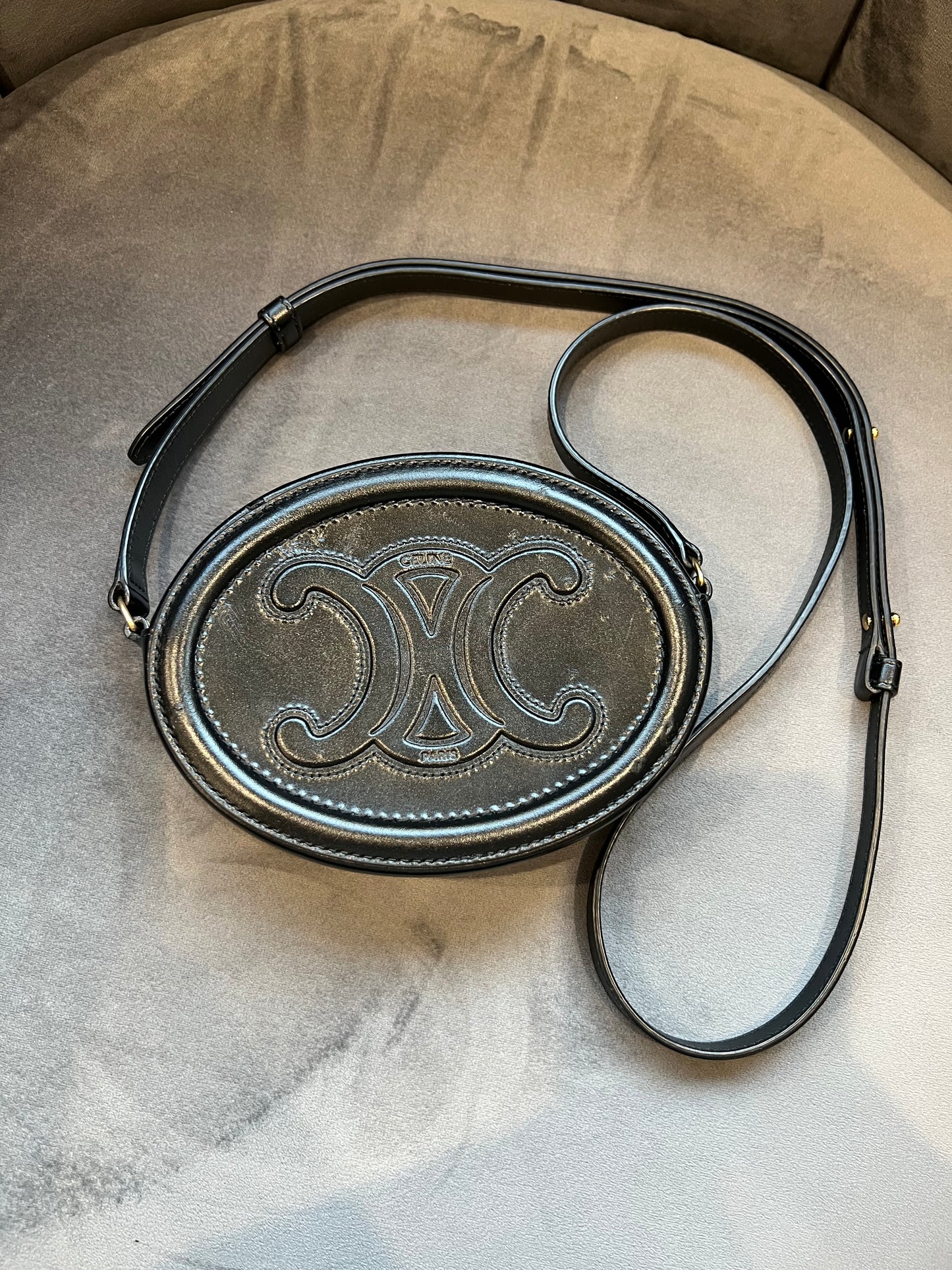 Celine oval triomphe crossbodh