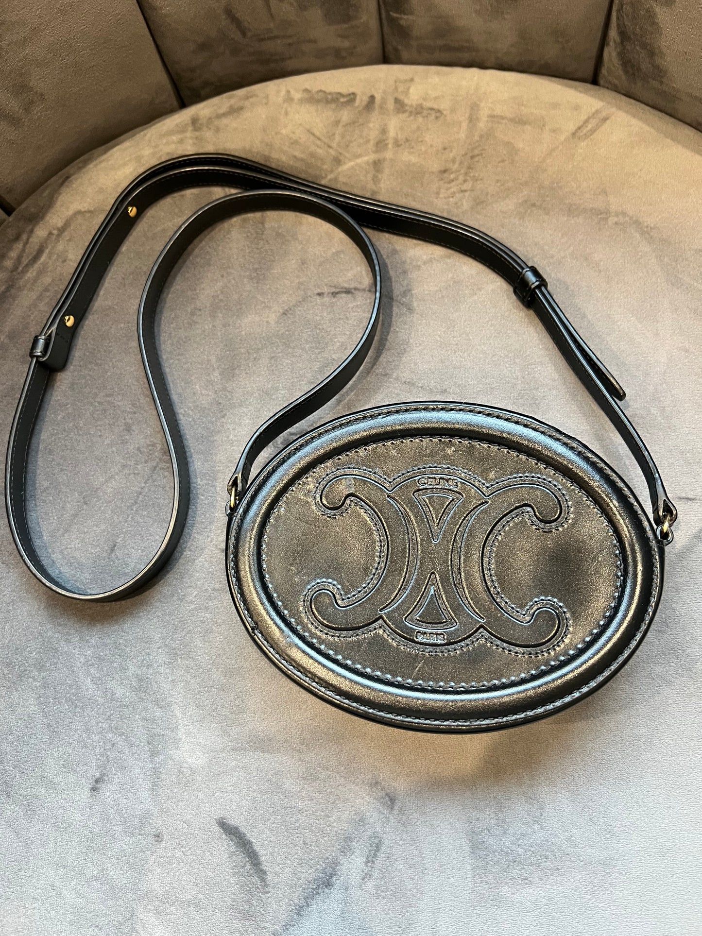 Celine oval triomphe crossbodh