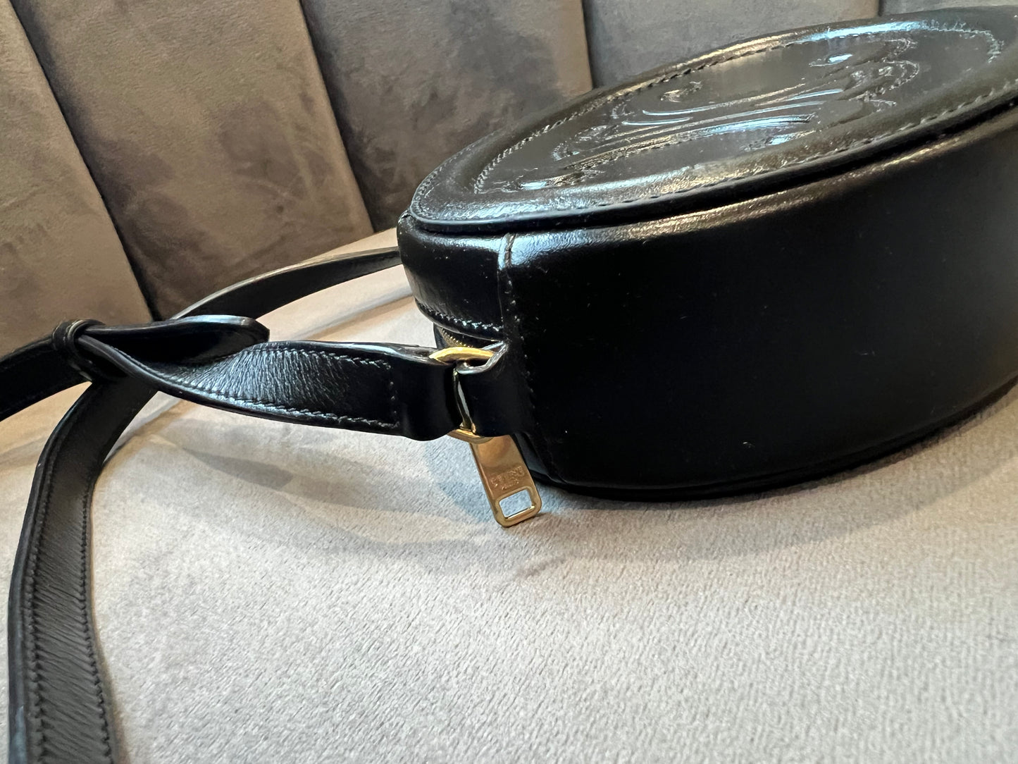 Celine oval triomphe crossbodh