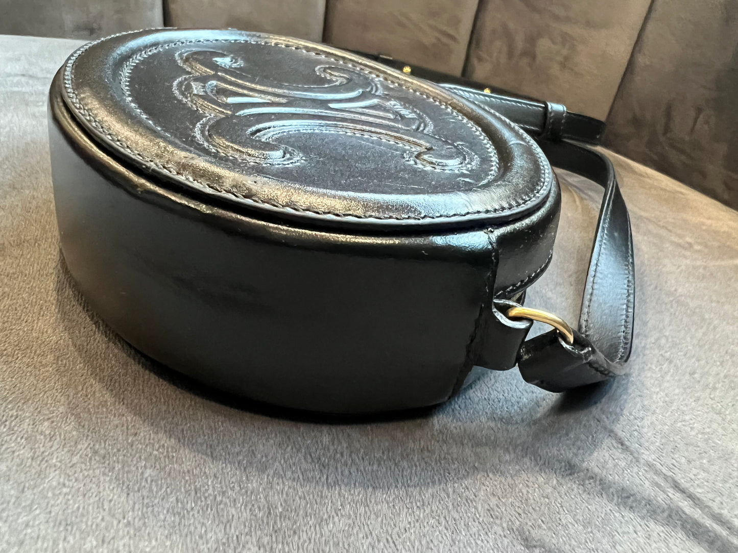 Celine oval triomphe crossbodh