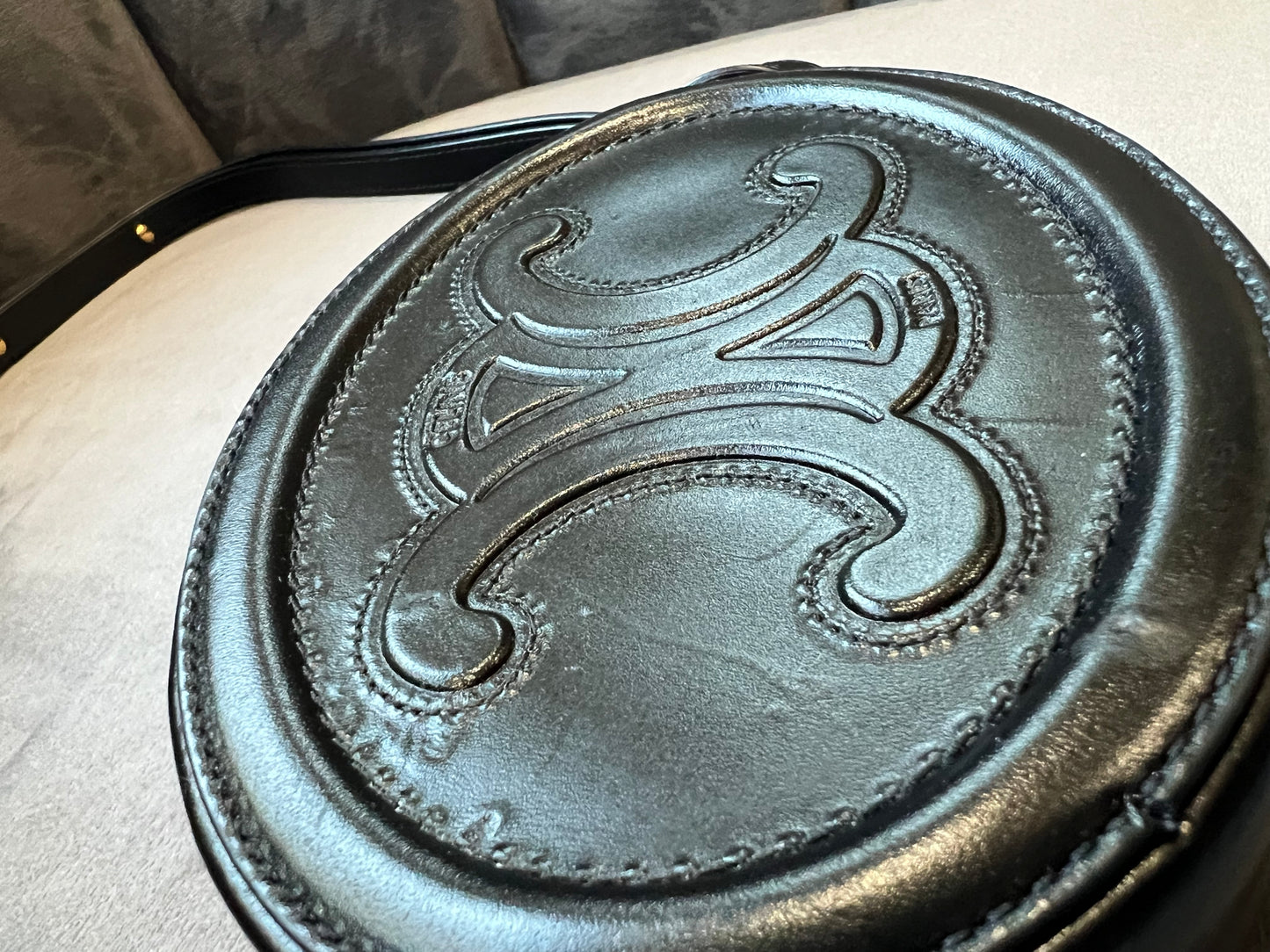 Celine oval triomphe crossbodh