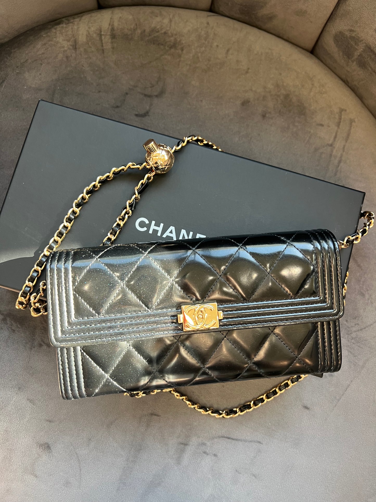 Chanel Boy Gusseted black wallet on chain