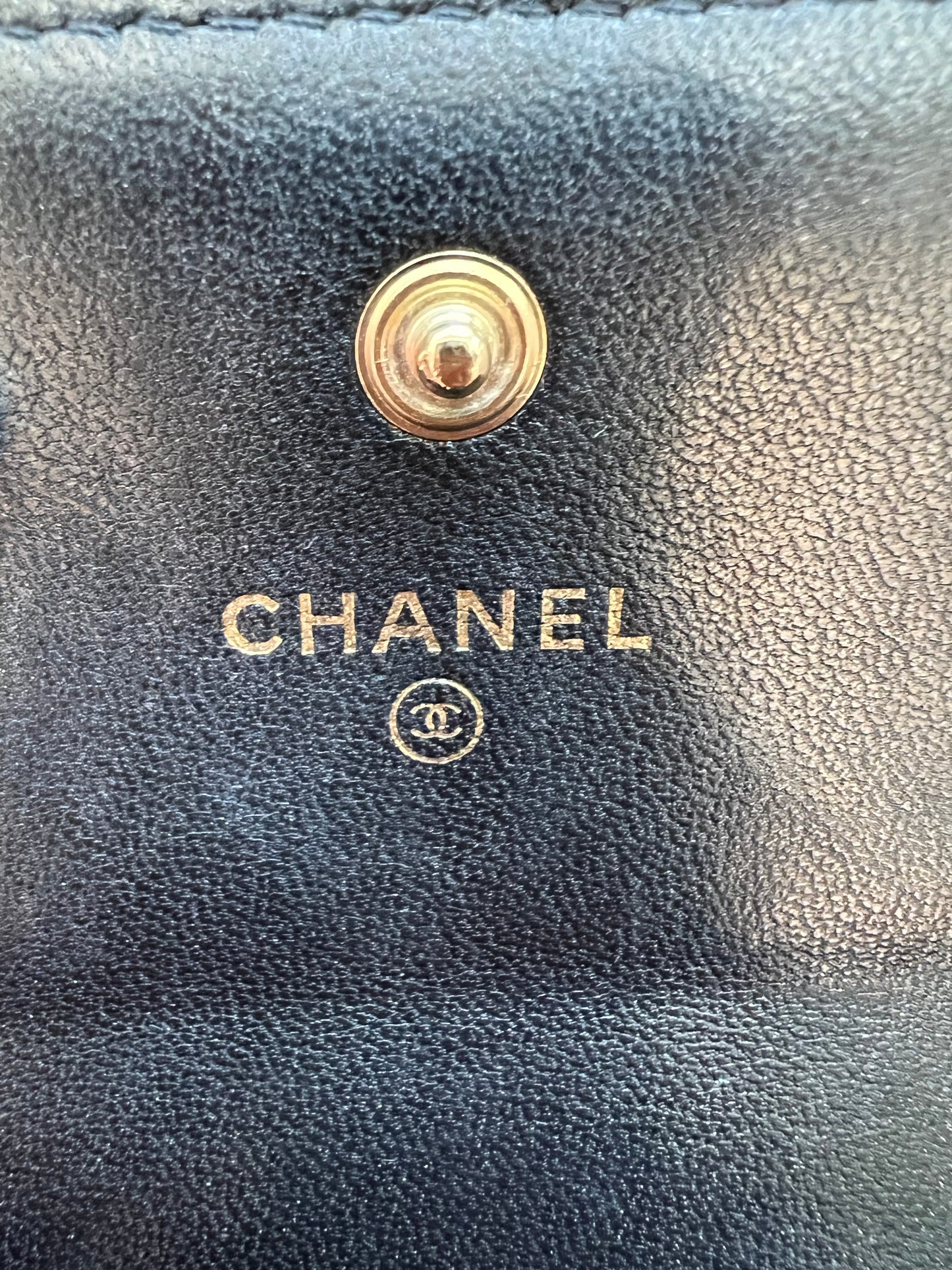 Chanel Boy Gusseted black wallet on chain