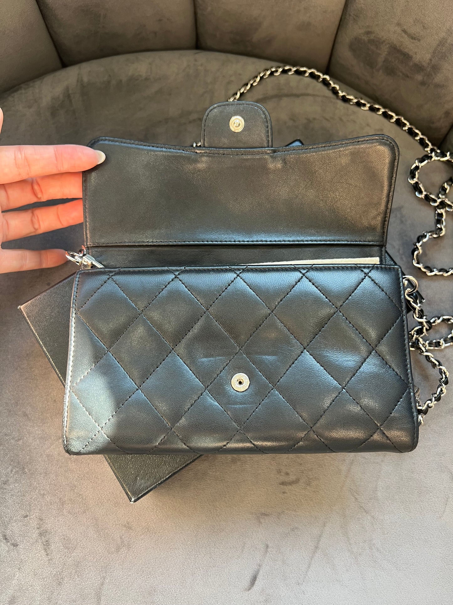 Matelasse quilted Chanel timeless wallet on chain