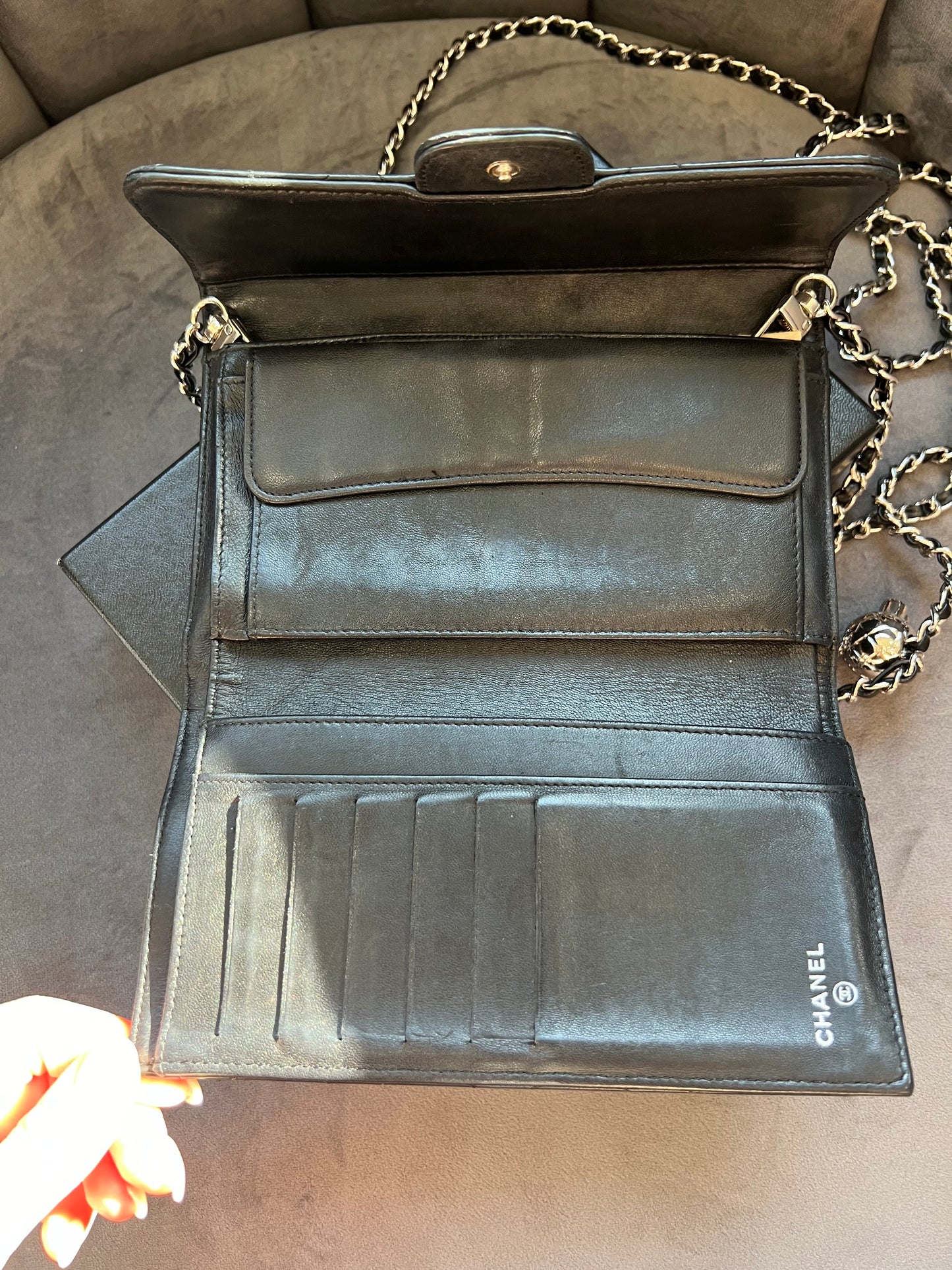 Matelasse quilted Chanel timeless wallet on chain