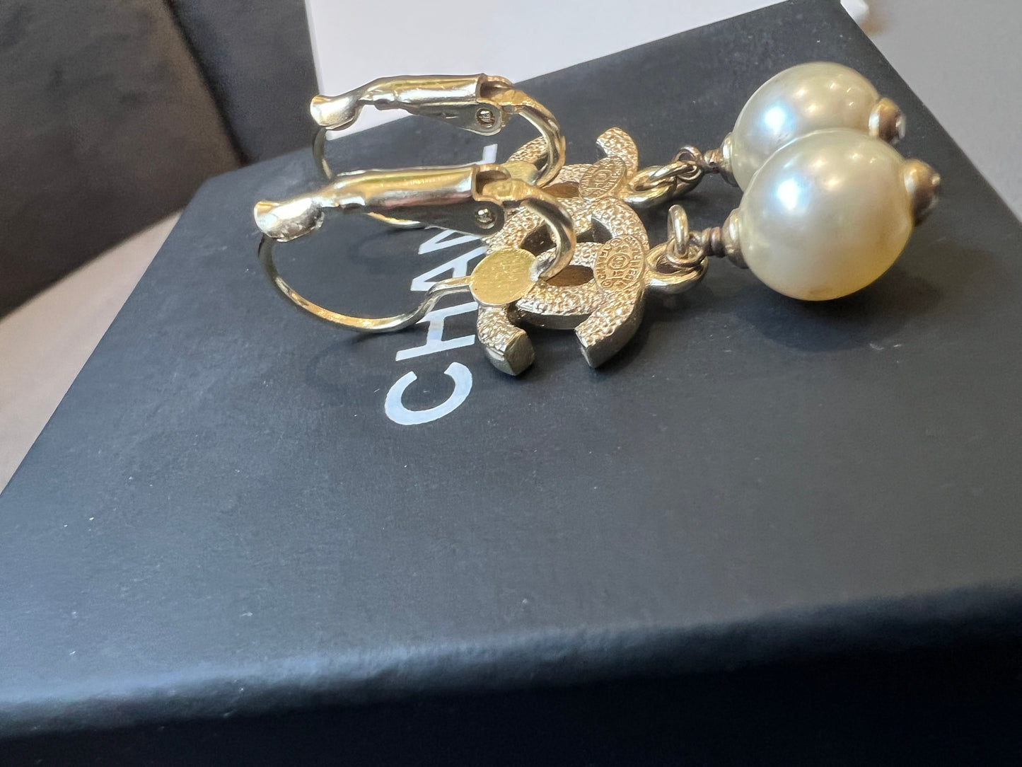 CHANEL Crystal Pearl CC Drop Earrings