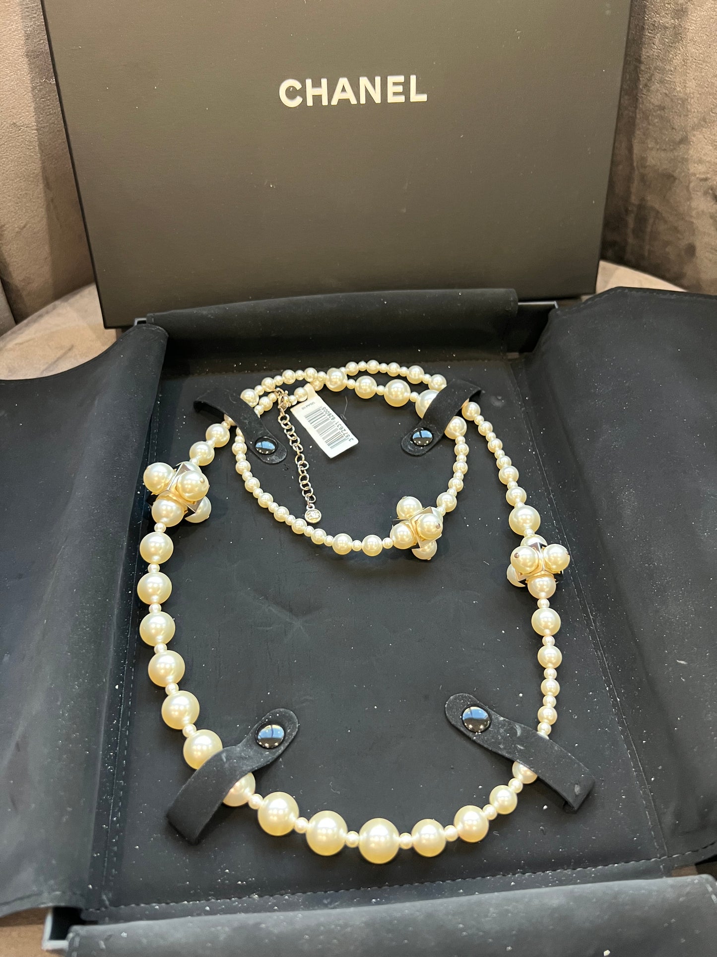 CHANEL Pearl And Cocomark Cube Classic Necklace