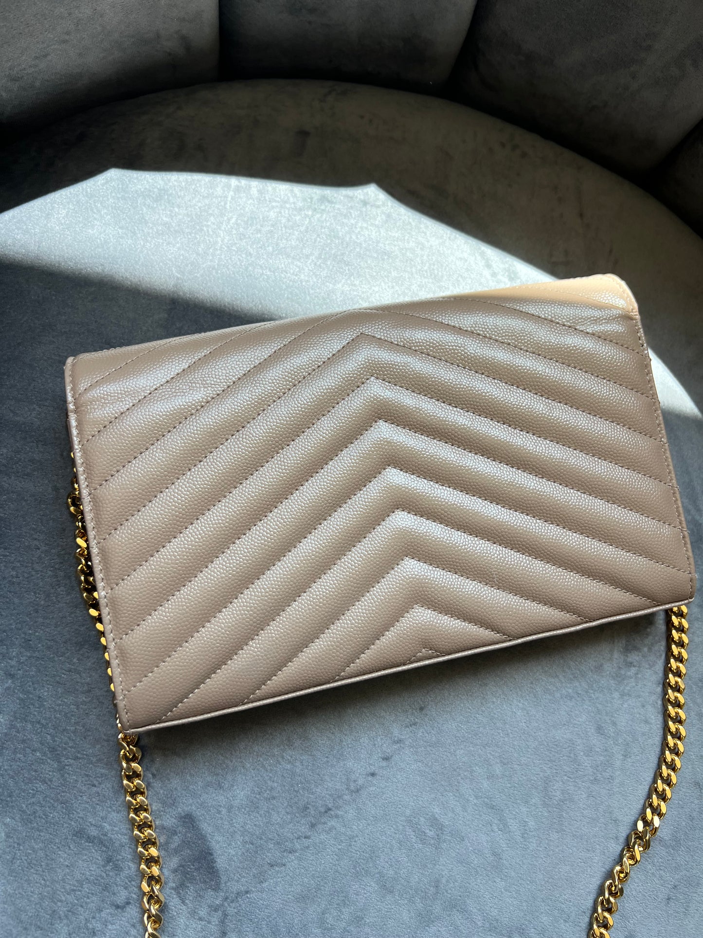 YSL cassadre envelope crossbody large dark beige