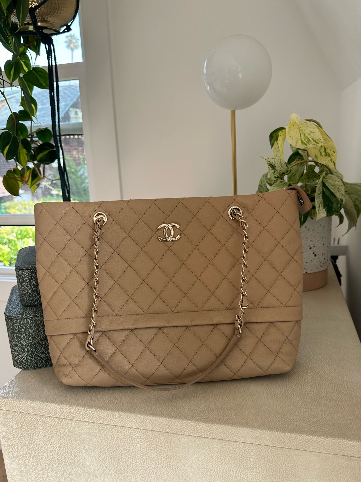 Chanel rolled up tote beige