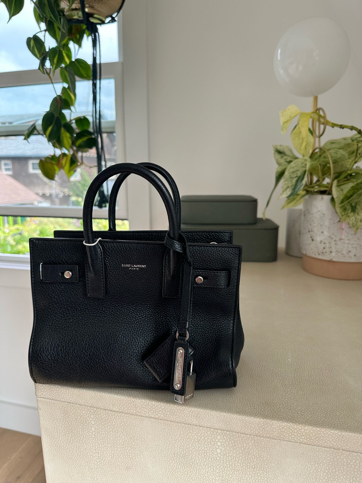 YSL sac de jour nano