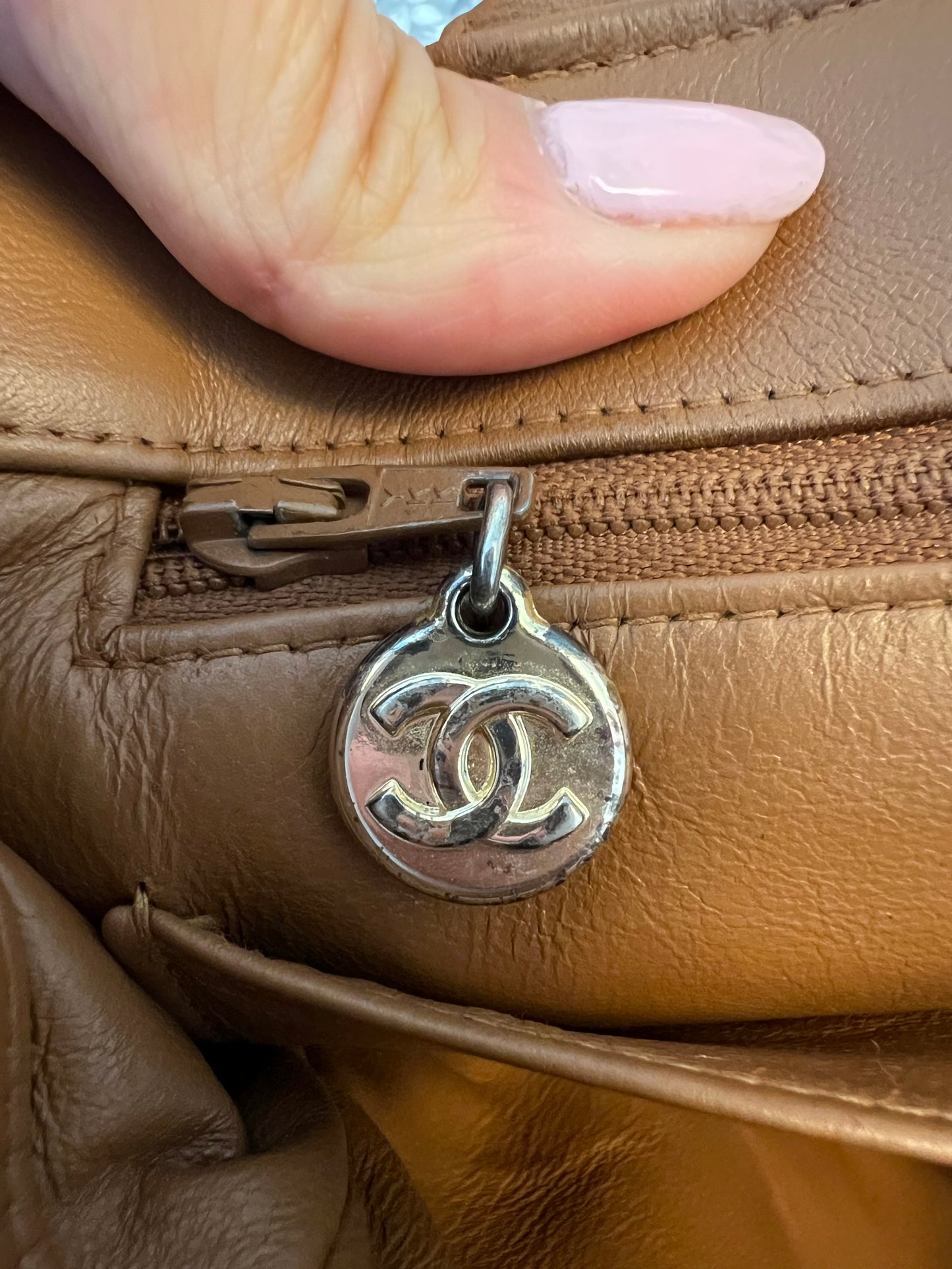 Chanel Kelly vintage turn lock shoulder bag