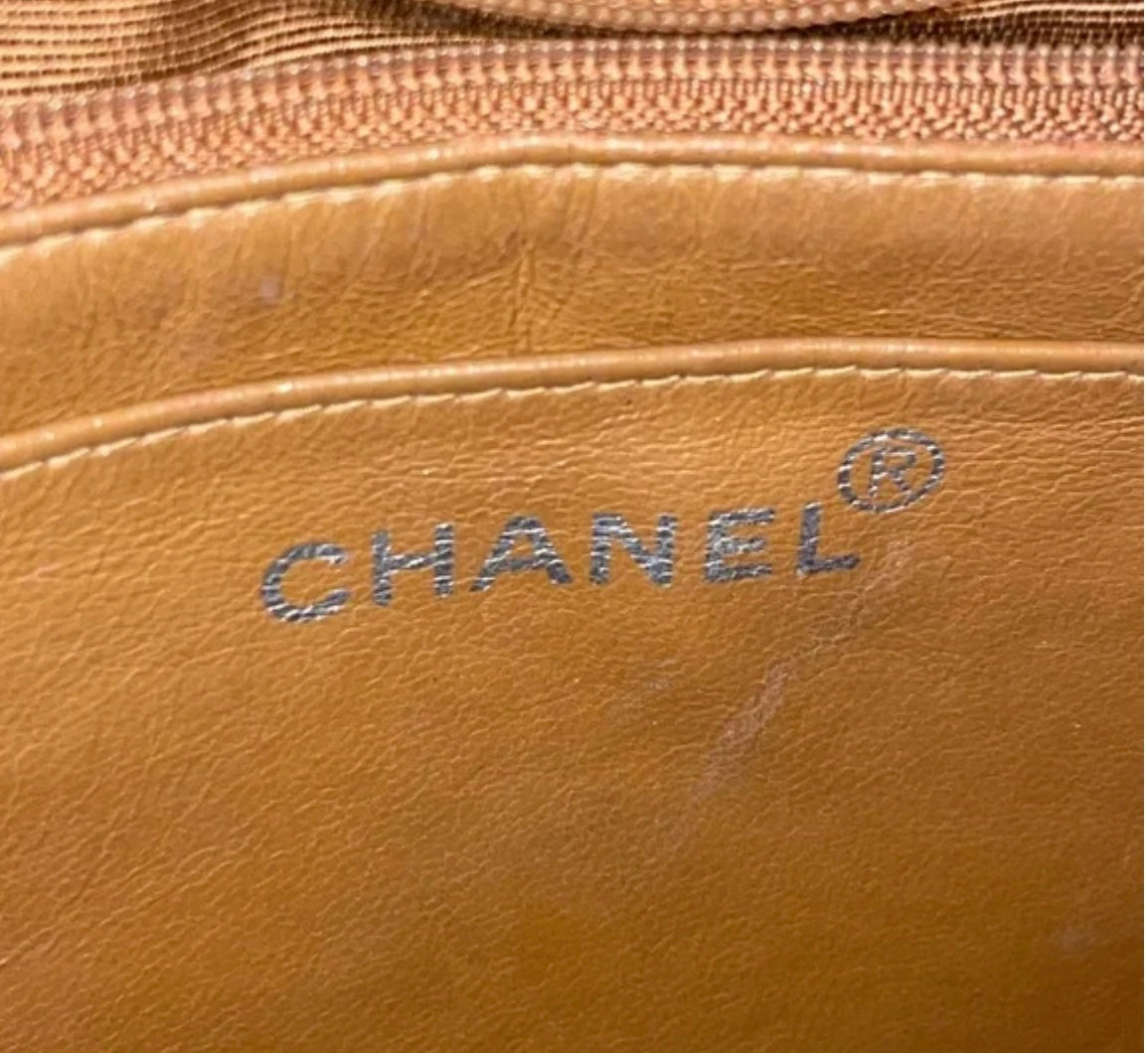 Chanel Kelly vintage turn lock shoulder bag