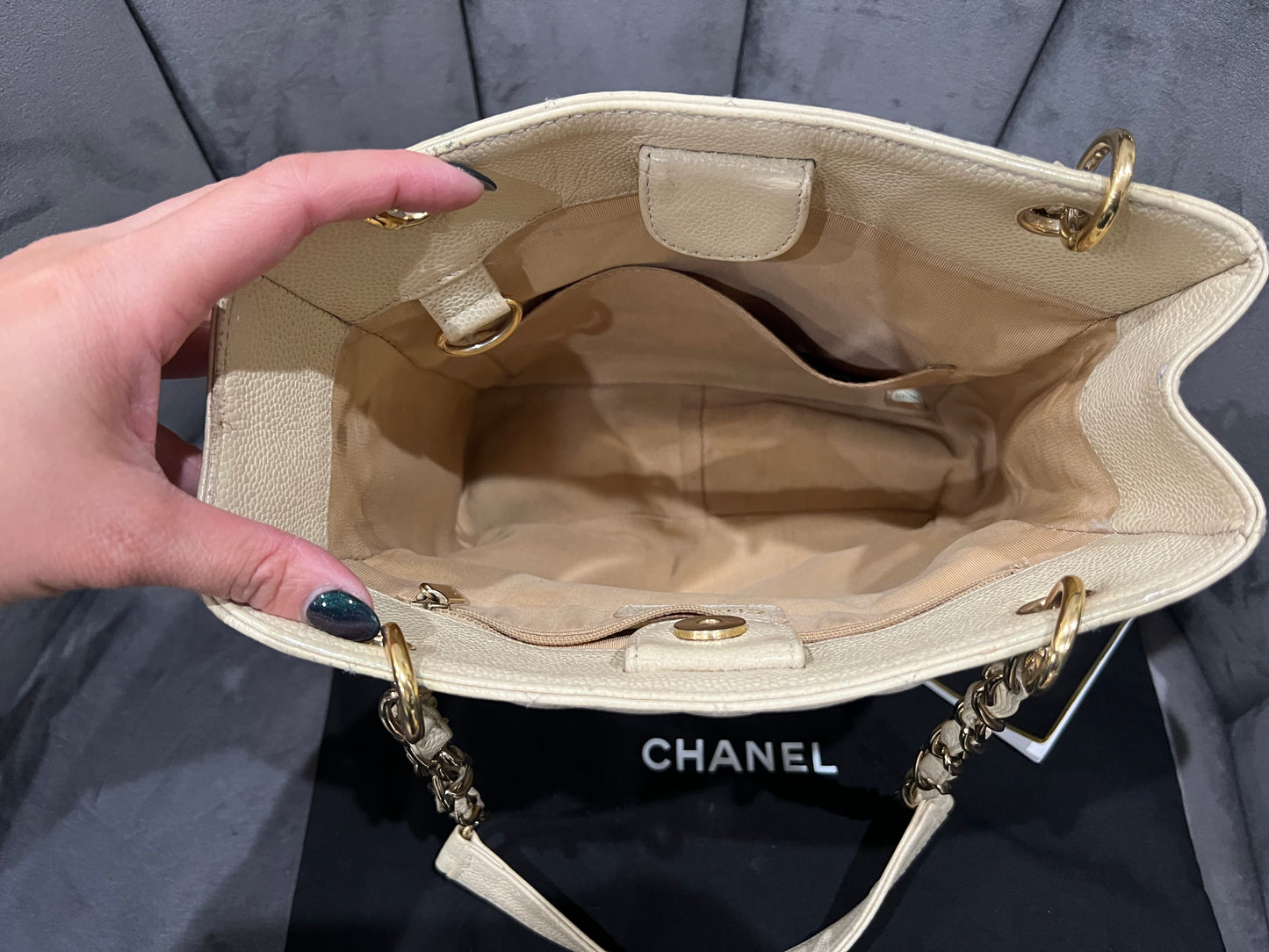 CHANEL Caviar Quilted Petite Shopping Tote PST beige