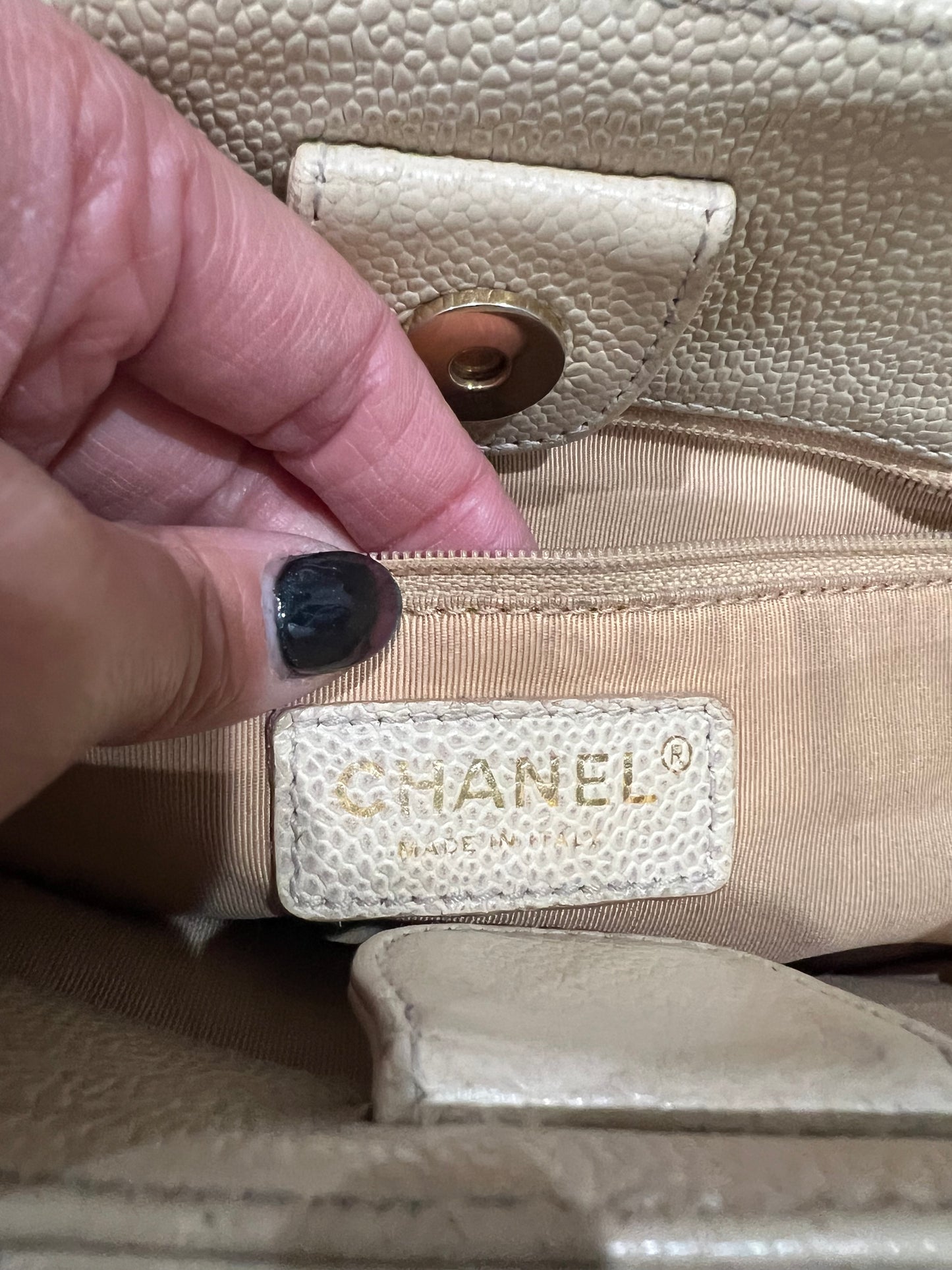 CHANEL Caviar Quilted Petite Shopping Tote PST beige