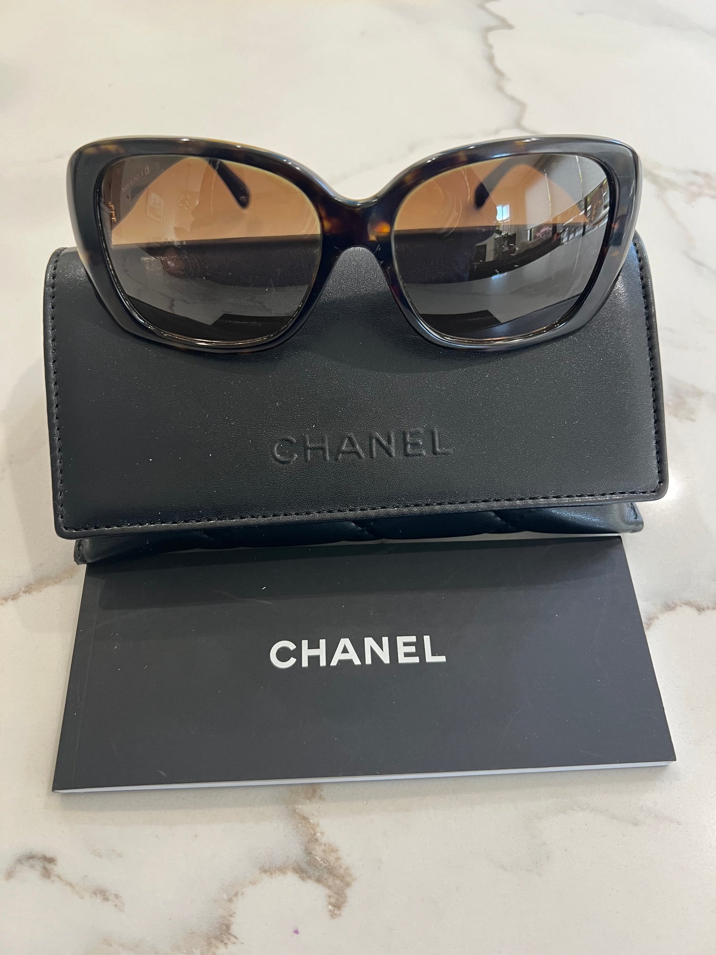 CHANEL CC Turnlock Sunglasses Tortoise
