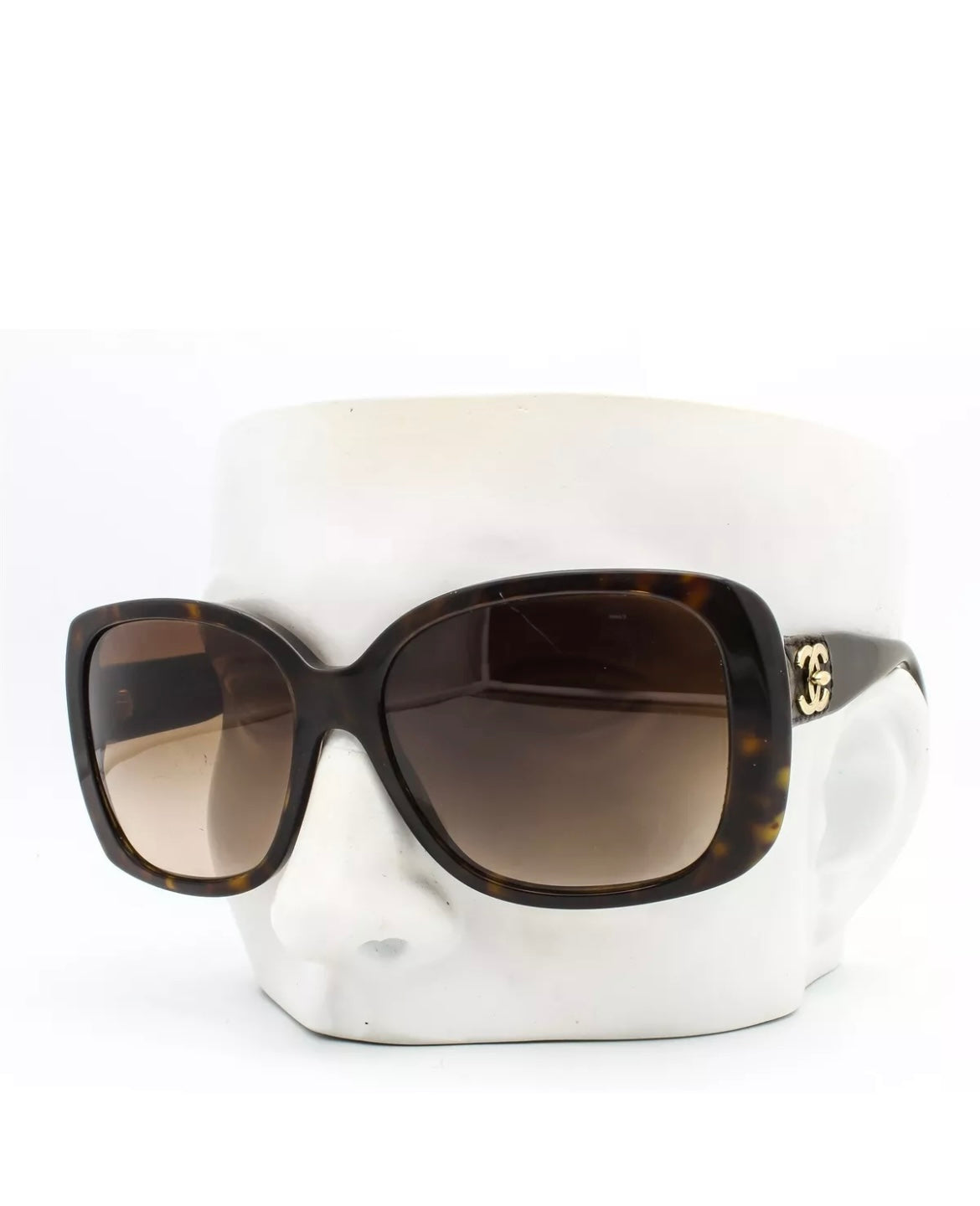 CHANEL CC Turnlock Sunglasses Tortoise