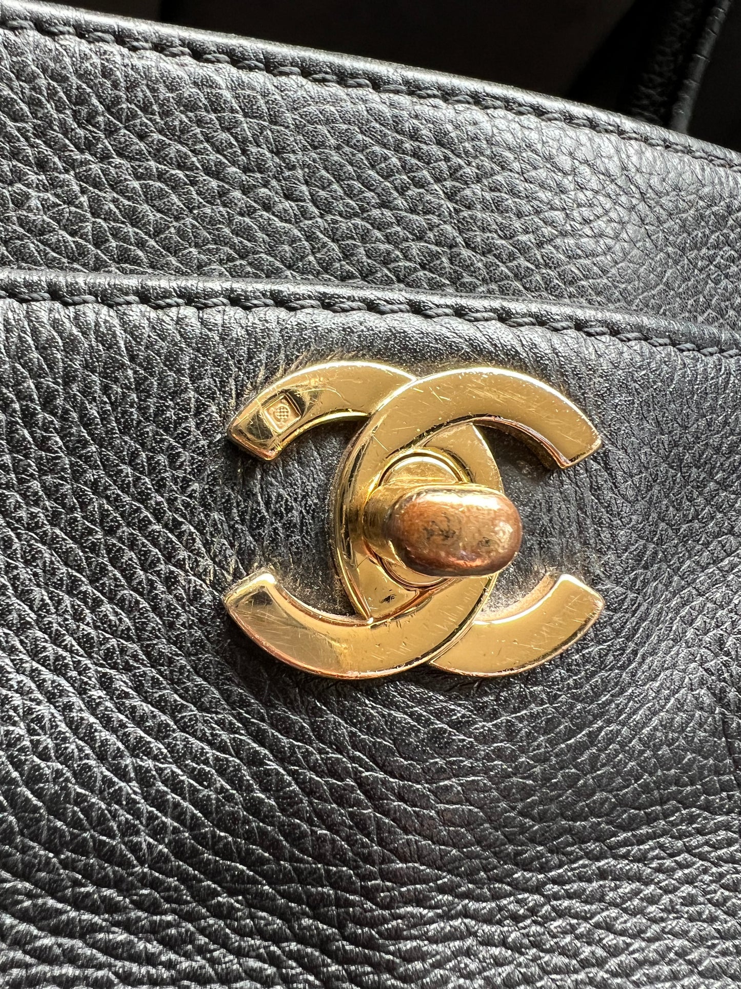 Chanel Caviar Executive Tote Bag 24k gold turn lock