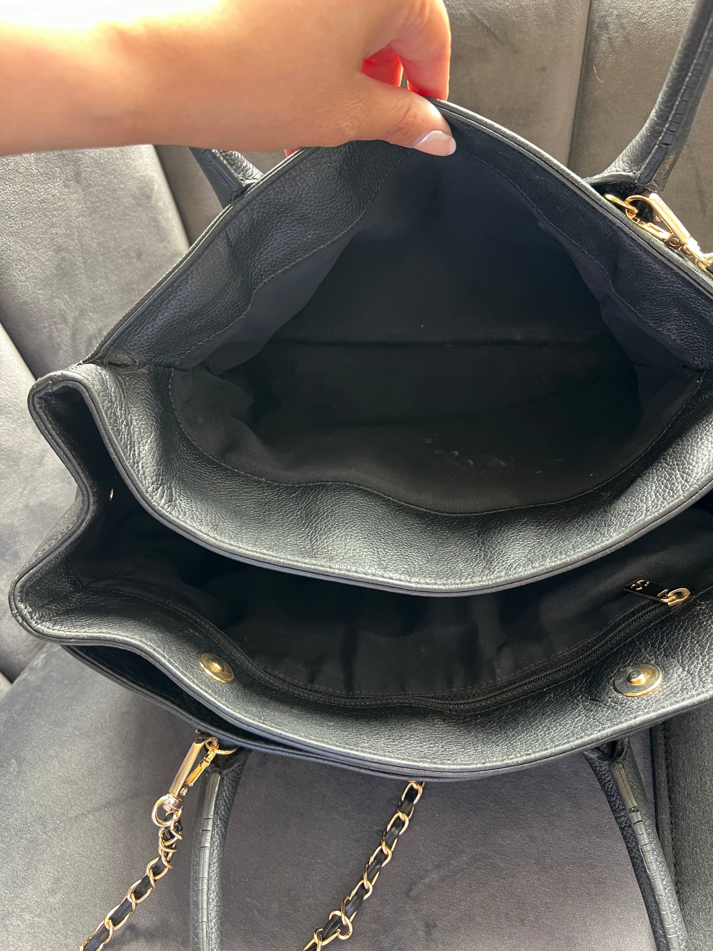 Chanel Caviar Executive Tote Bag 24k gold turn lock