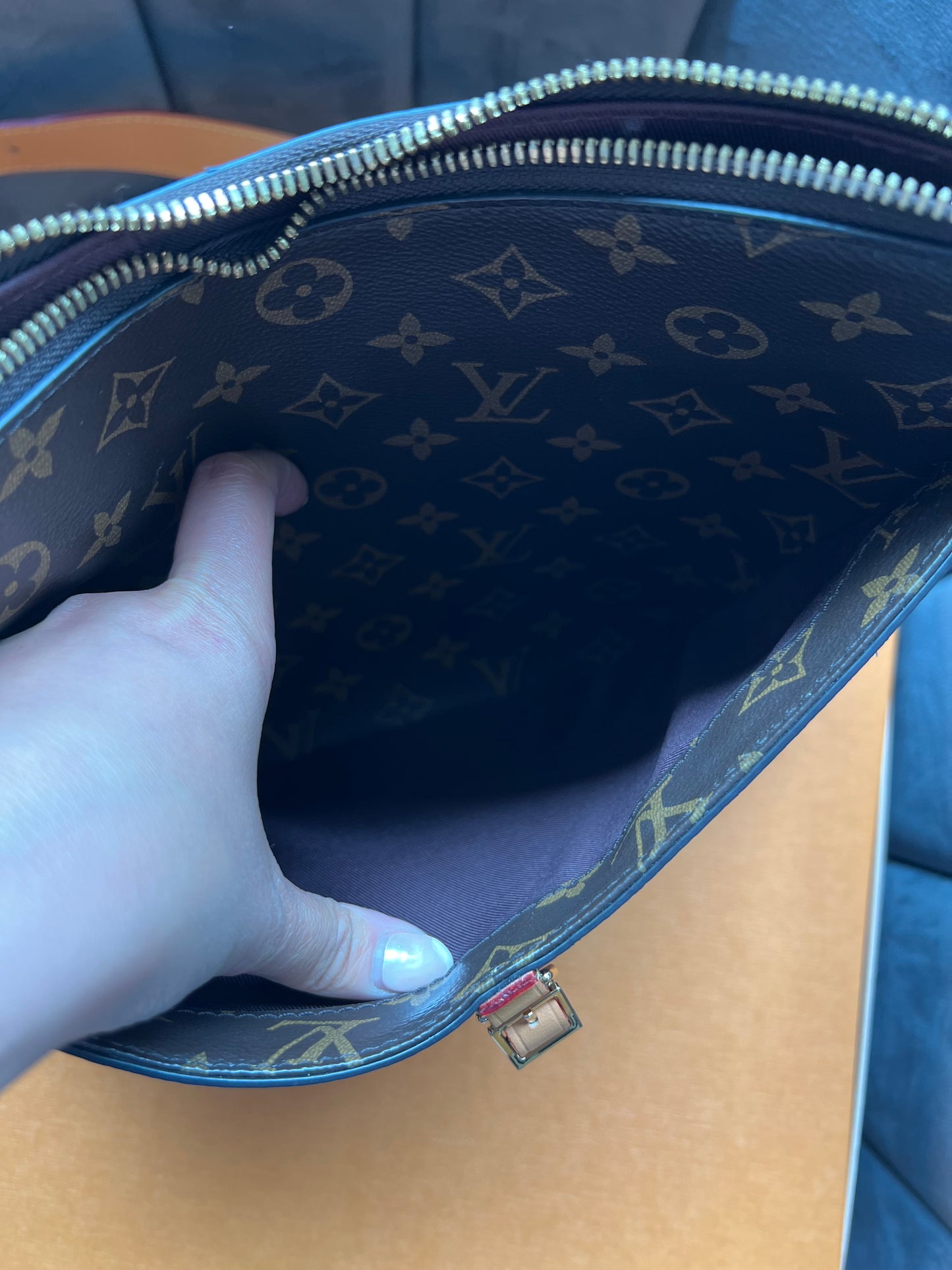Louis Vuitton Odeon MM