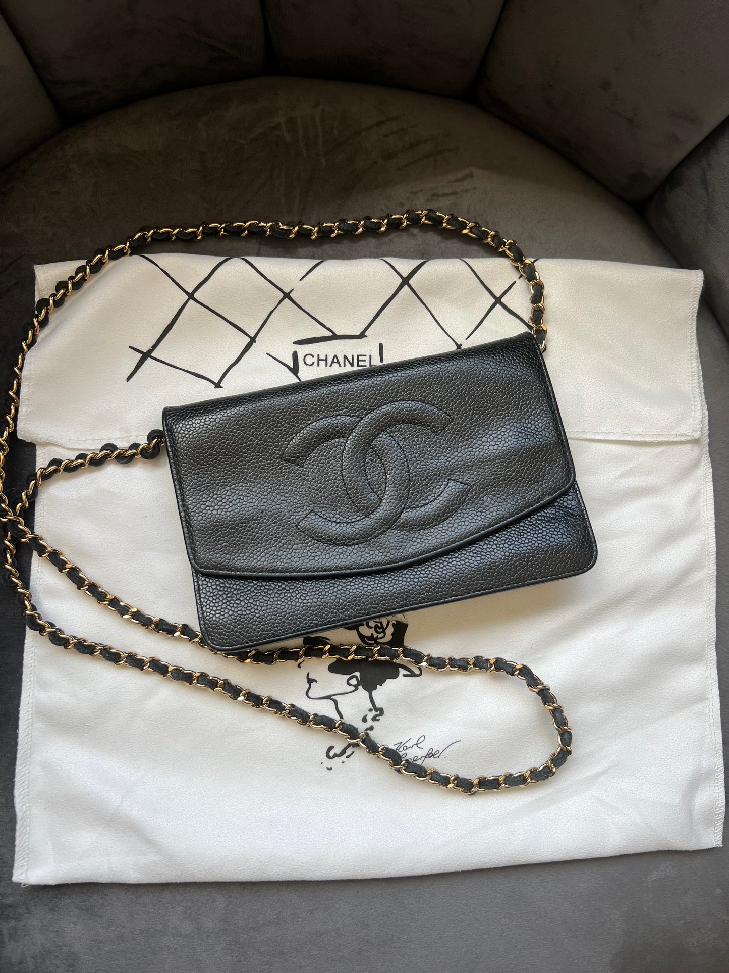 CHANEL Caviar Timeless Wallet On Chain