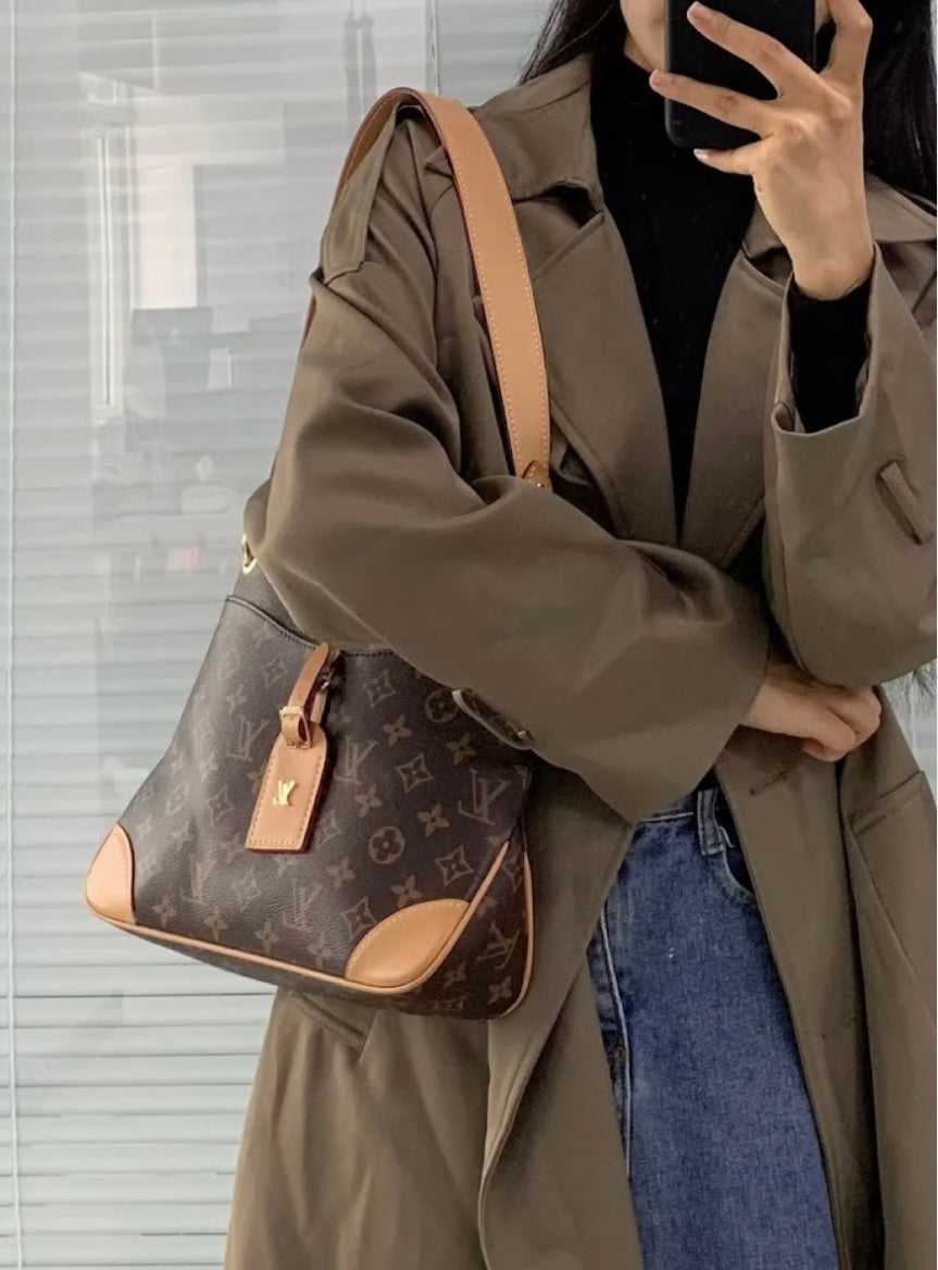 Louis Vuitton Odeon MM