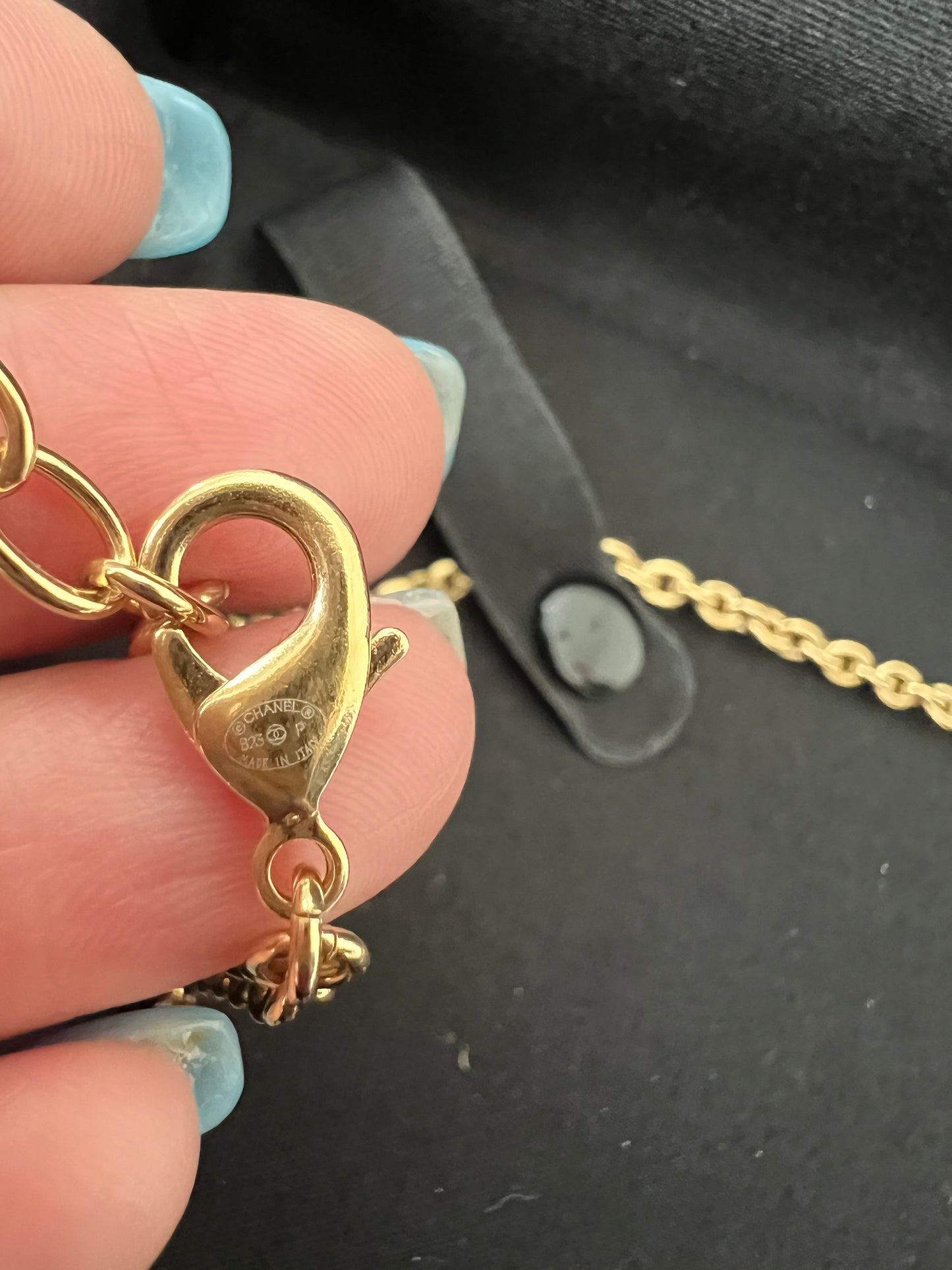 Chanel heart long necklace