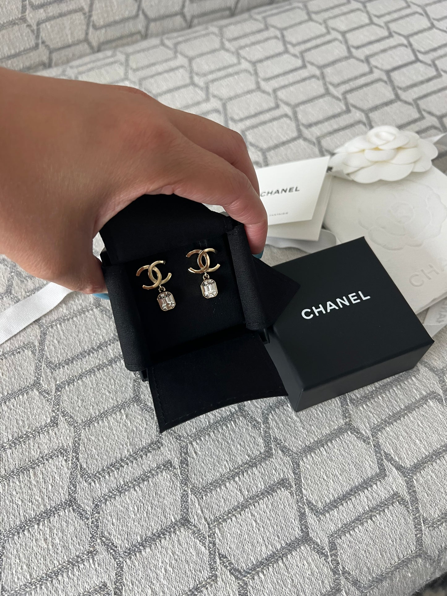 Chanel strass gold drop earrings