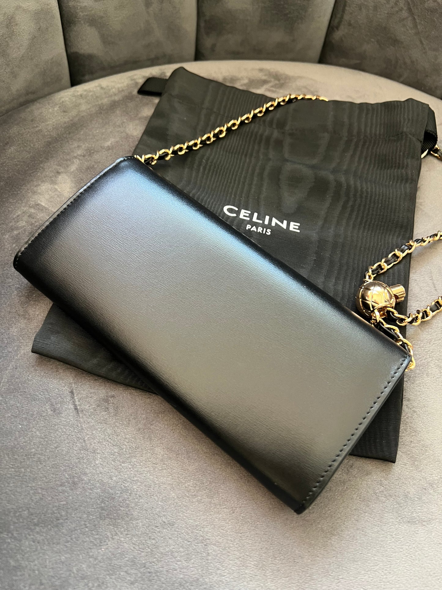 Celine Triomphe wallet on chain