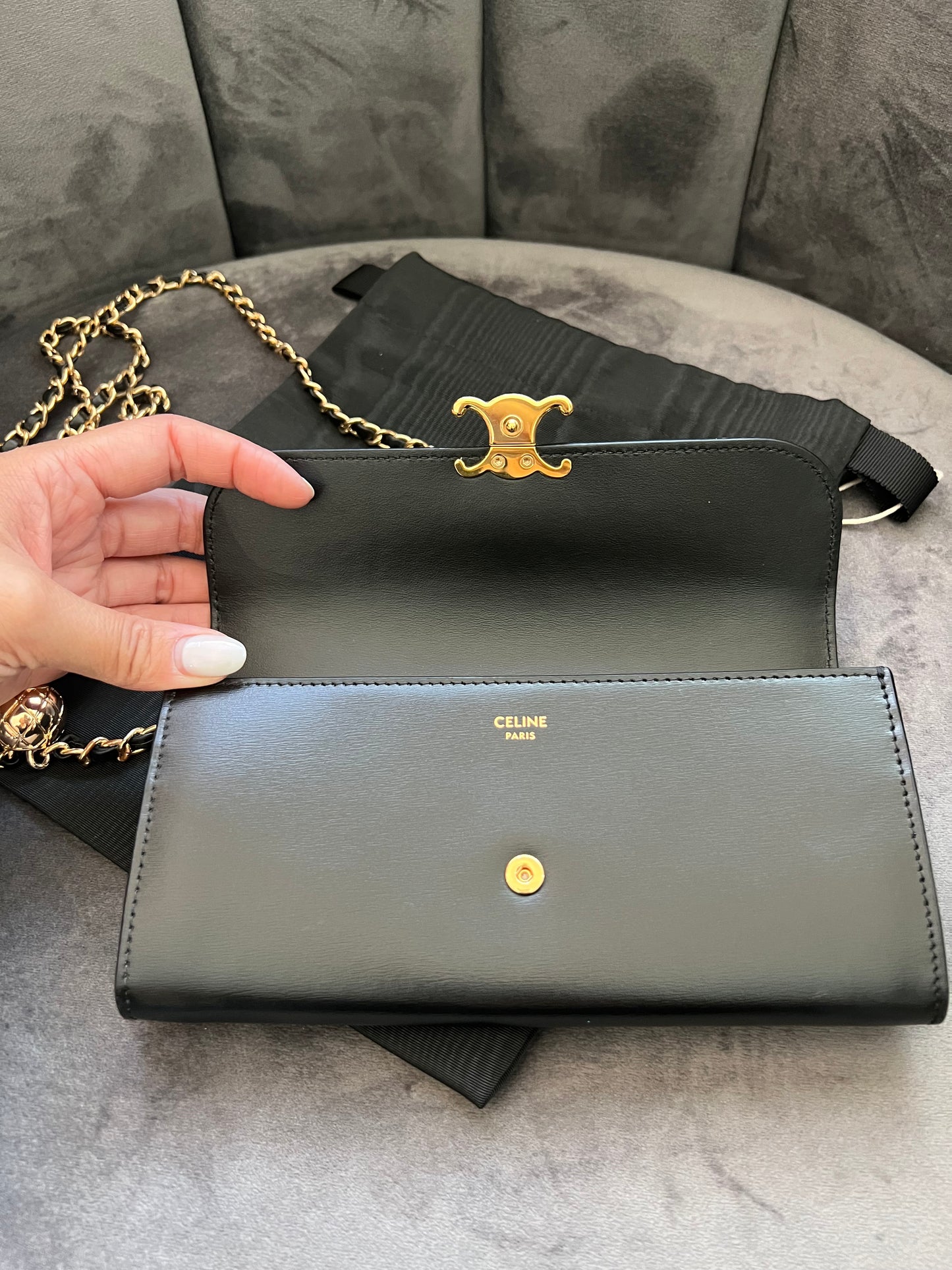 Celine Triomphe wallet on chain