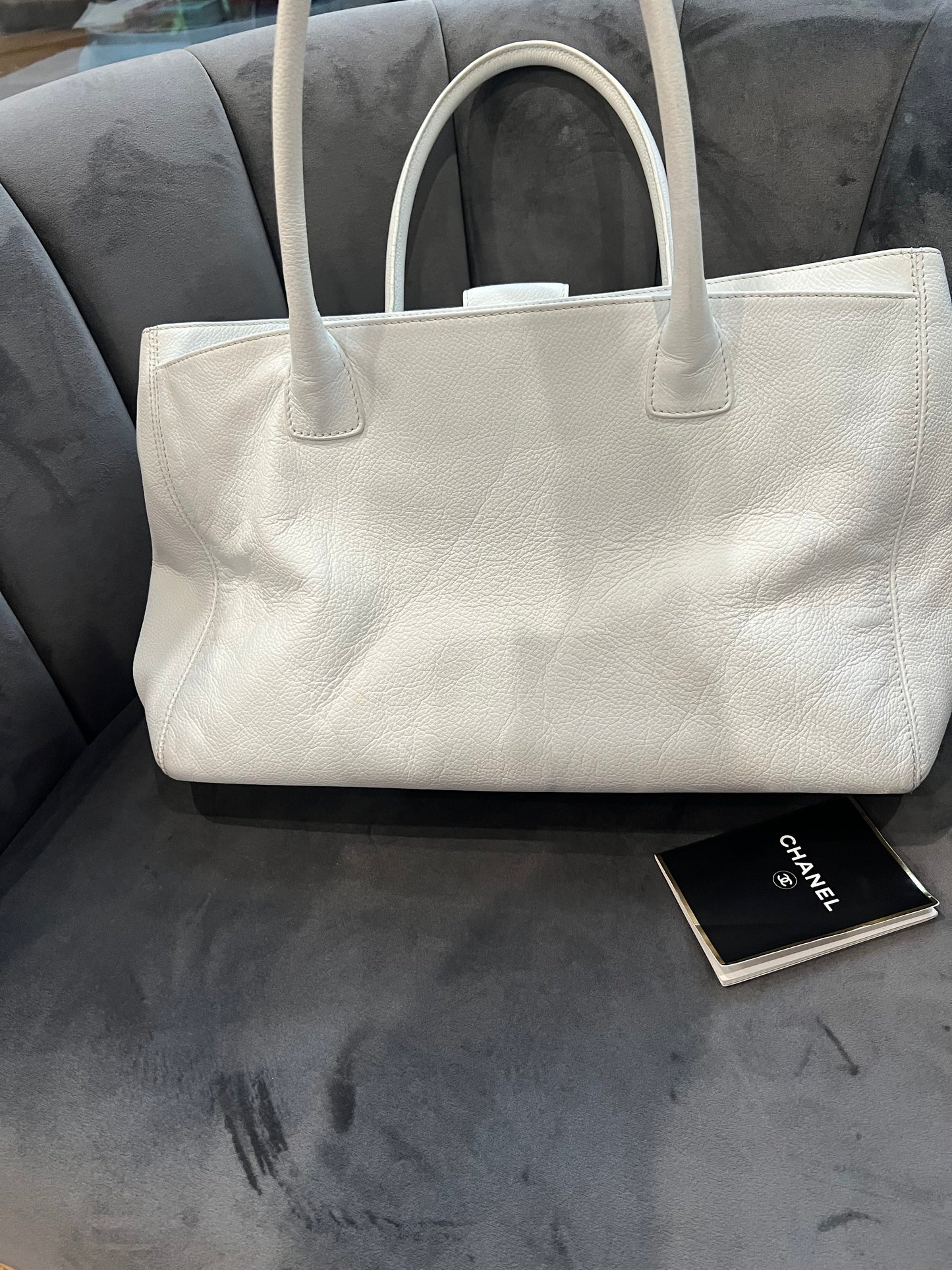 Chanel Exec Cerf Tote bag