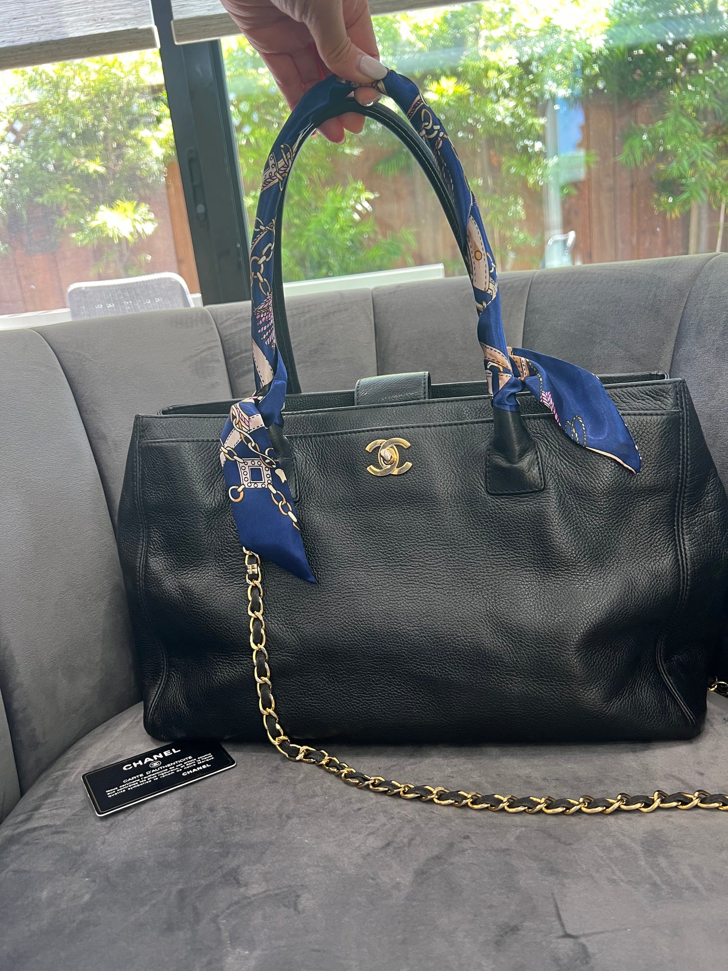 CHANEL Caviar Cerf Executive Tote bag